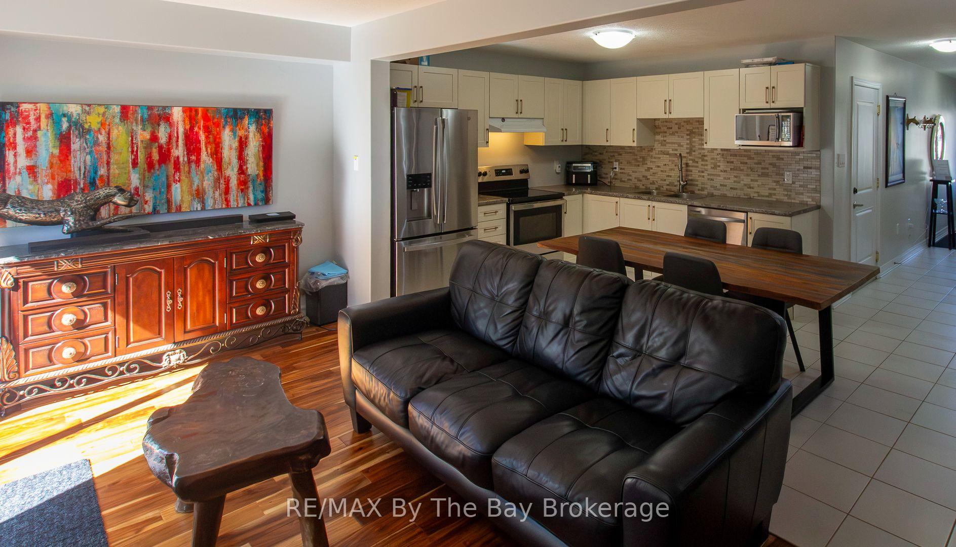Photo 14 of 131 Stonebrook Way, Grey Highlands — HOMEH