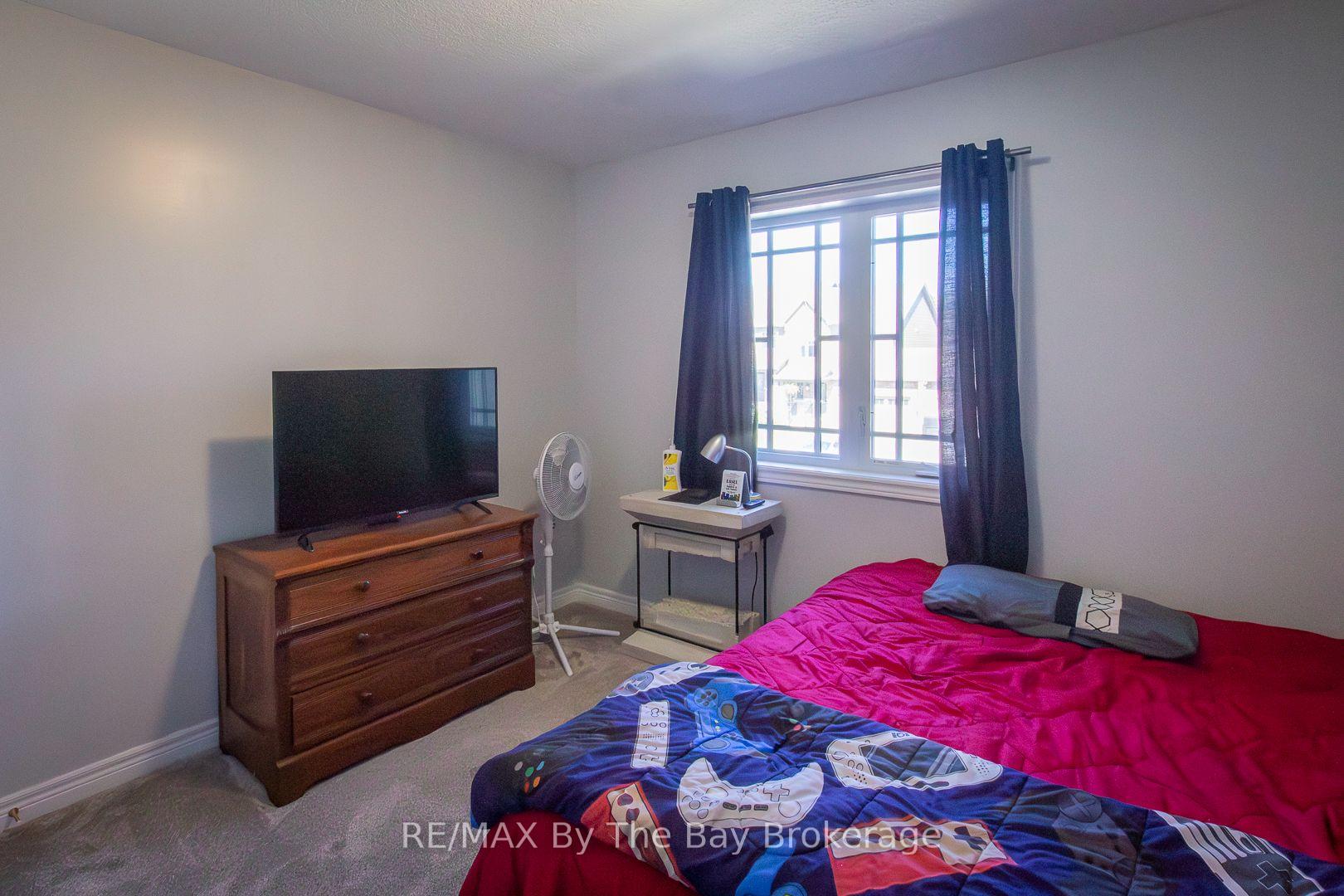 Photo 19 of 131 Stonebrook Way, Grey Highlands — HOMEH