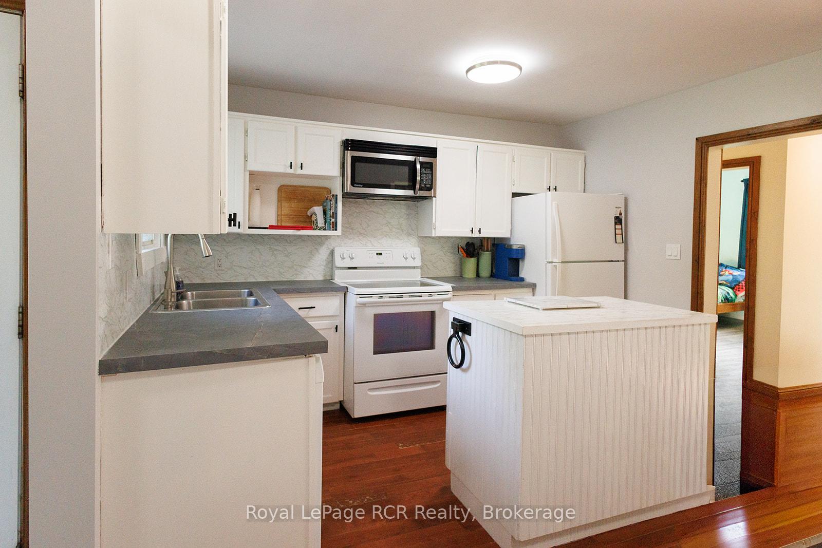 Photo 10 of 223 Division Street, South Bruce Peninsula — HOMEH