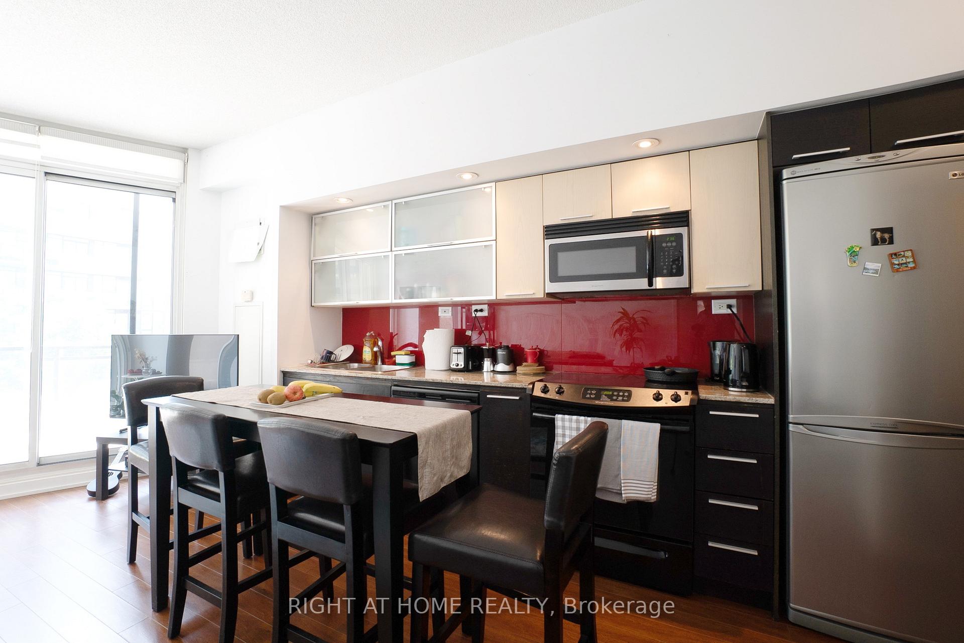 Photo 11 of Unit 310, 25 Capreol Court, Toronto, Waterfront Communities — HOMEH
