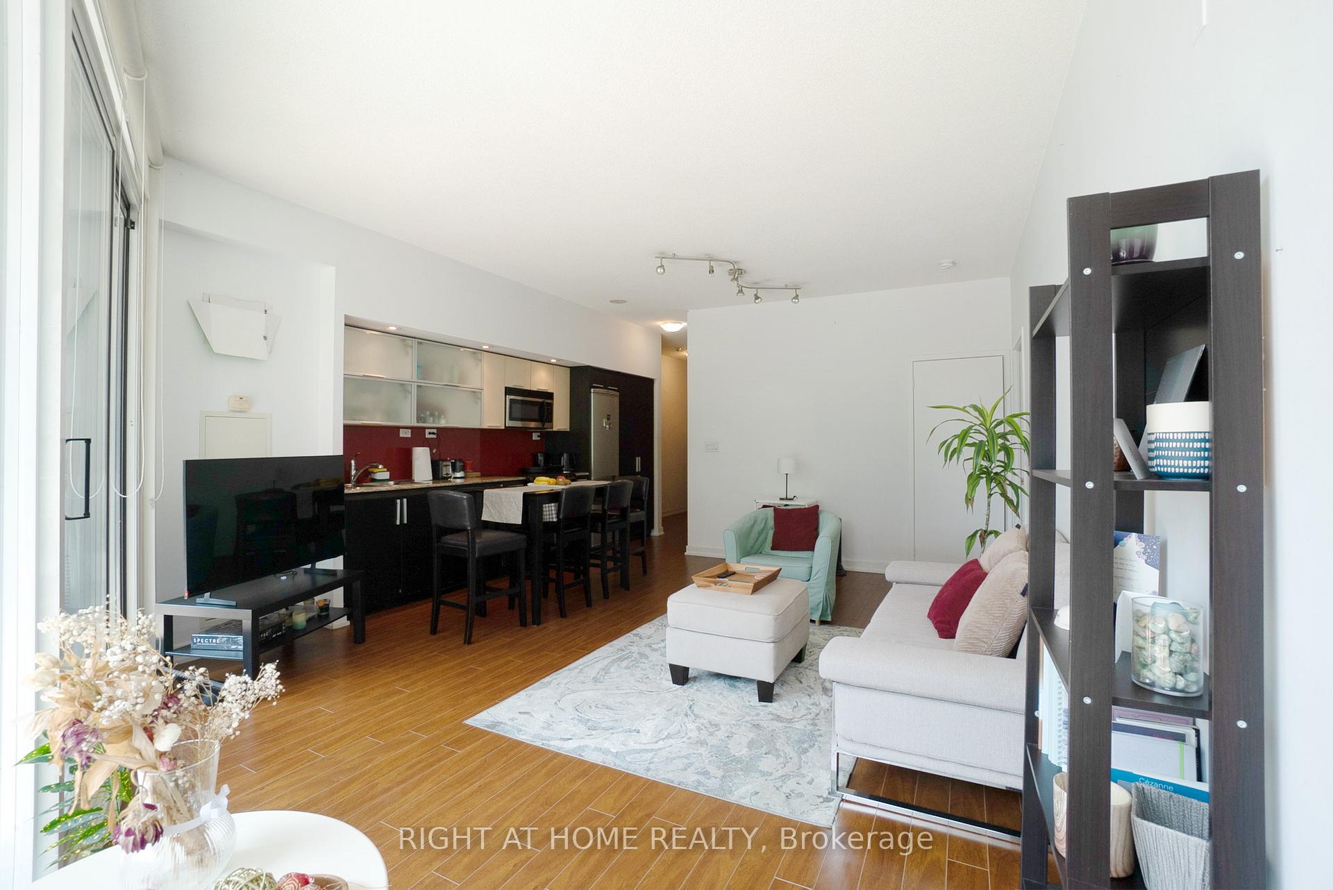 Photo 13 of Unit 310, 25 Capreol Court, Toronto, Waterfront Communities — HOMEH