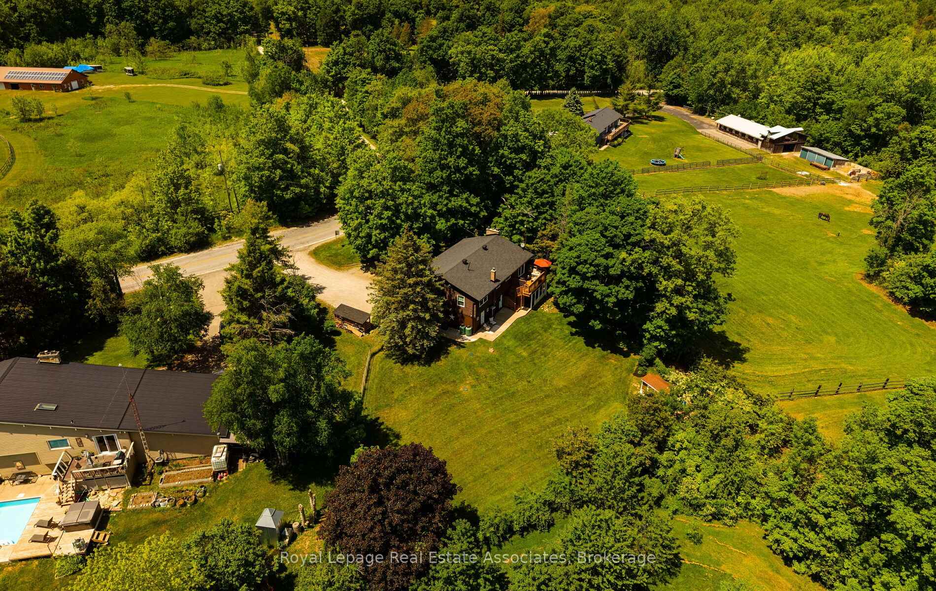 Photo 47 of 7462 15 Side Road, Halton Hills, Rural Esquesing — HOMEH