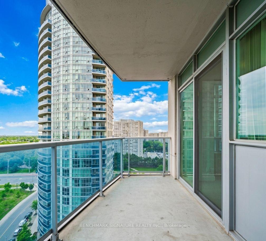 Photo 2 of Unit 1403, 80 Absolute Avenue, Mississauga, City Centre — HOMEH
