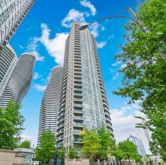 Photo 7 of Unit 1403, 80 Absolute Avenue, Mississauga, City Centre — HOMEH