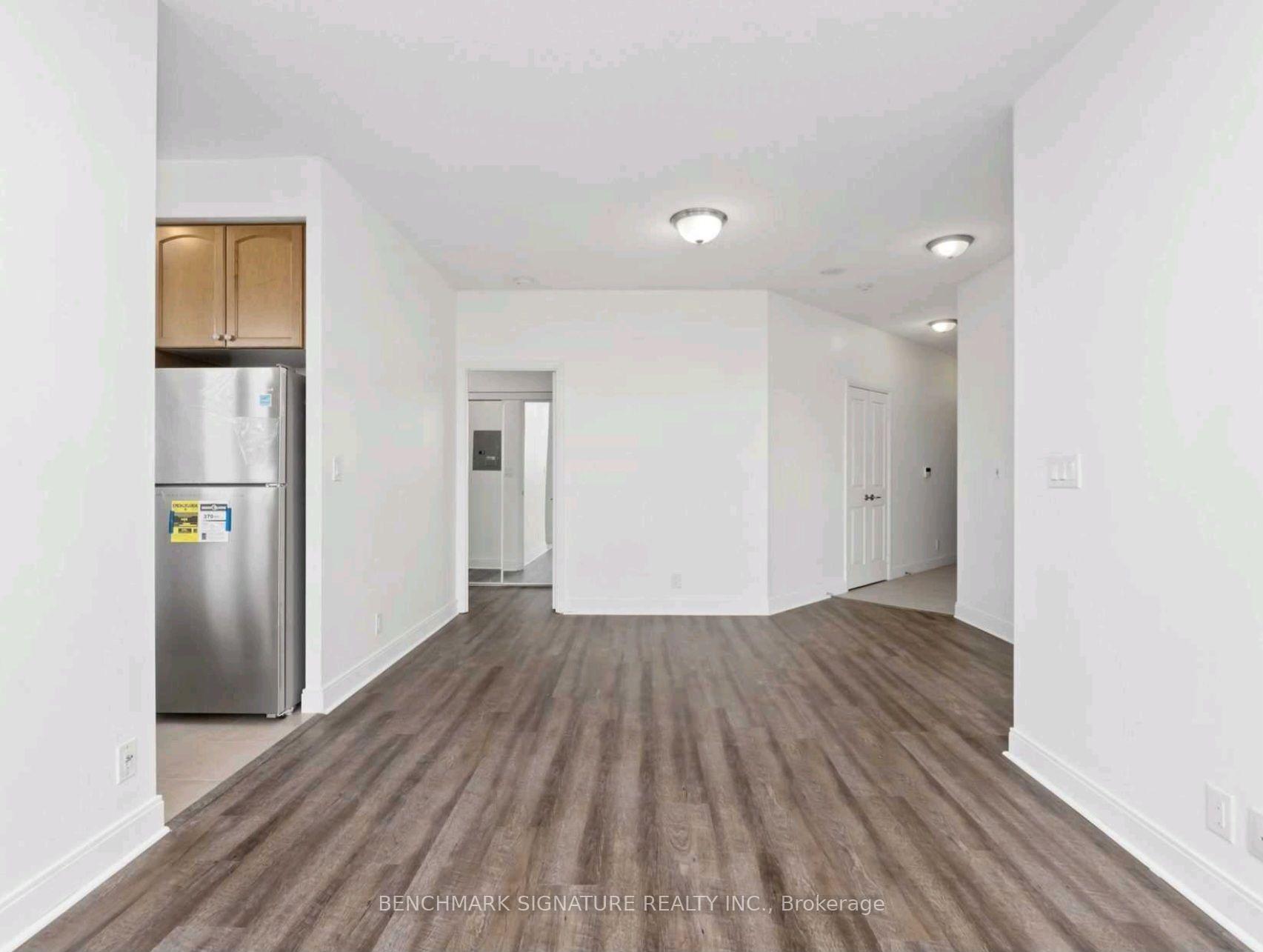 Photo 14 of Unit 1403, 80 Absolute Avenue, Mississauga, City Centre — HOMEH
