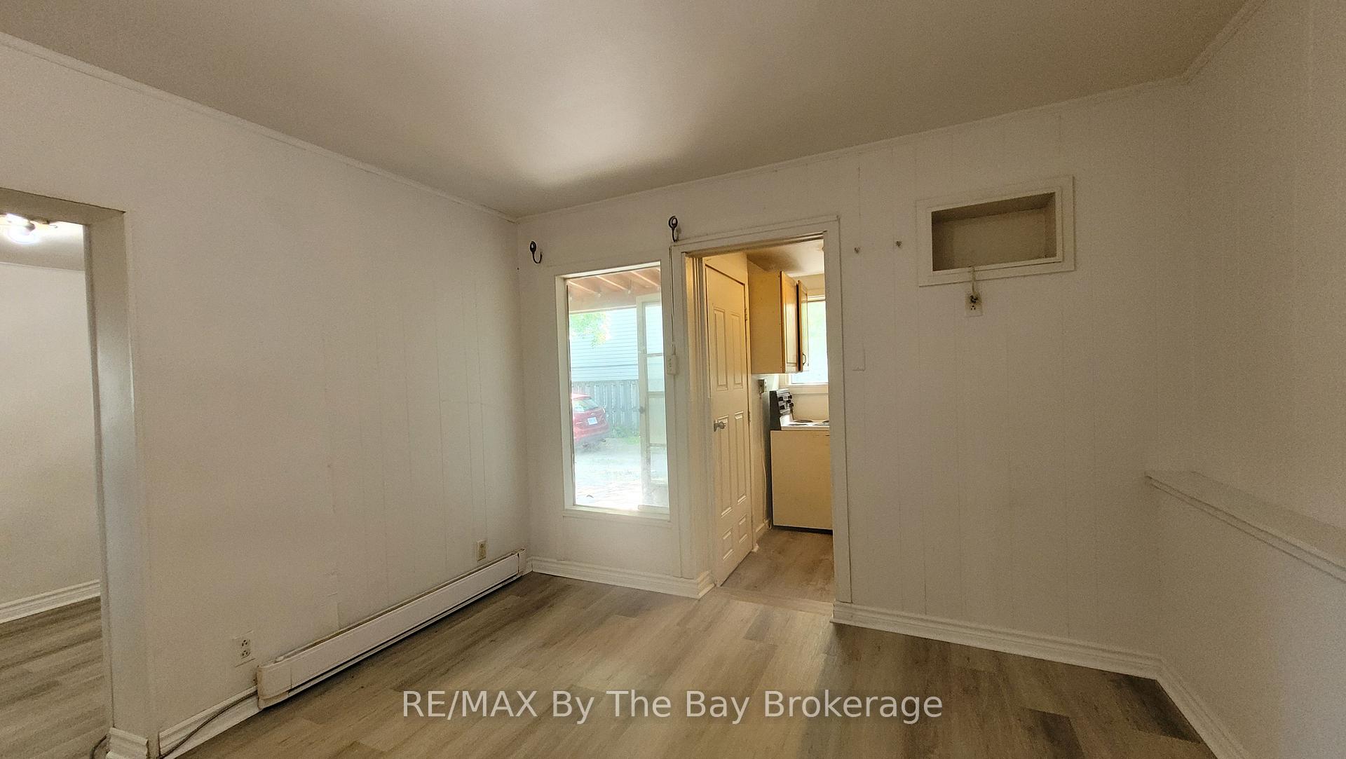 Photo 8 of Unit 3, 835 Mosley Street, Wasaga Beach — HOMEH