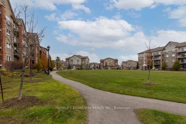 Photo 6 of Unit 402, 41 Ferndale Drive S, Barrie, Ardagh — HOMEH