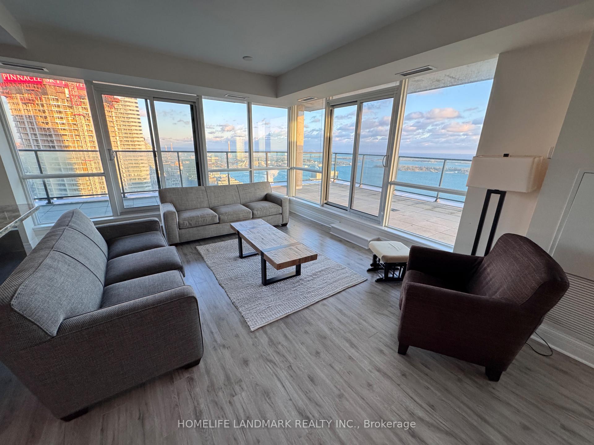 Photo 2 of Unit 4805, 33 Bay Street, Toronto, Waterfront Communities — HOMEH