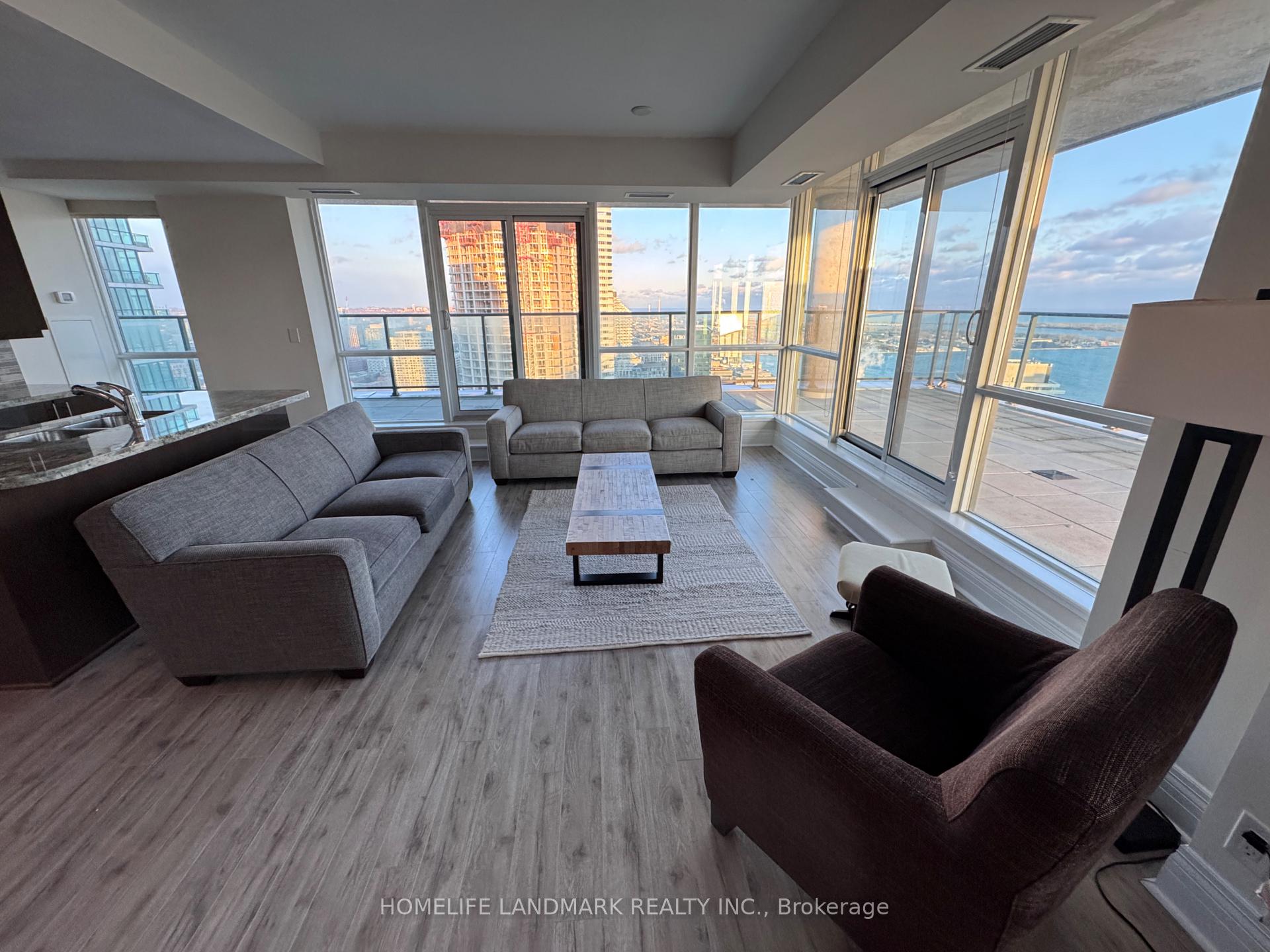 Photo 3 of Unit 4805, 33 Bay Street, Toronto, Waterfront Communities — HOMEH