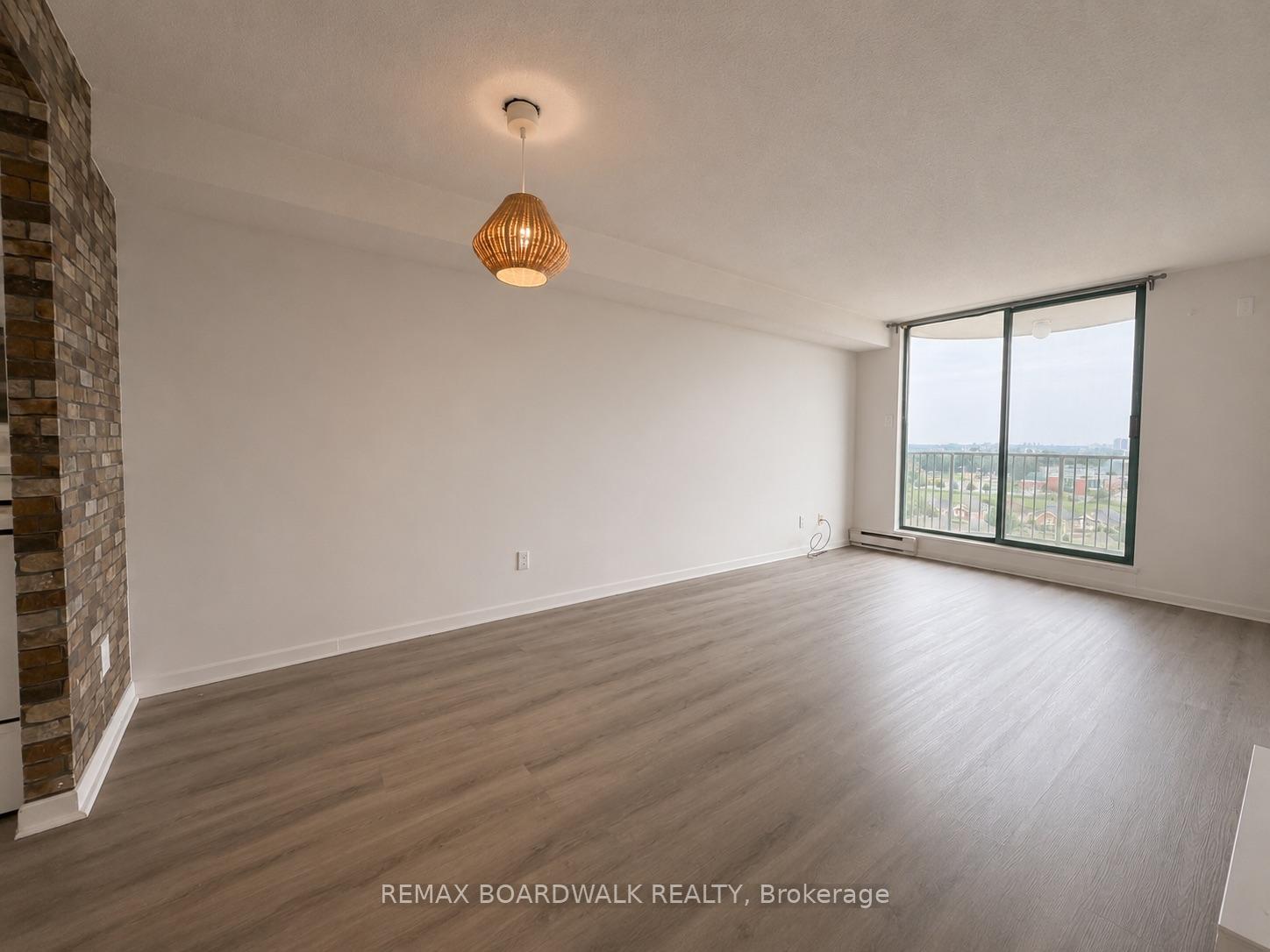 Photo 16 of Unit 1103, 1440 Heron Road, Ottawa, Heron Gate — HOMEH