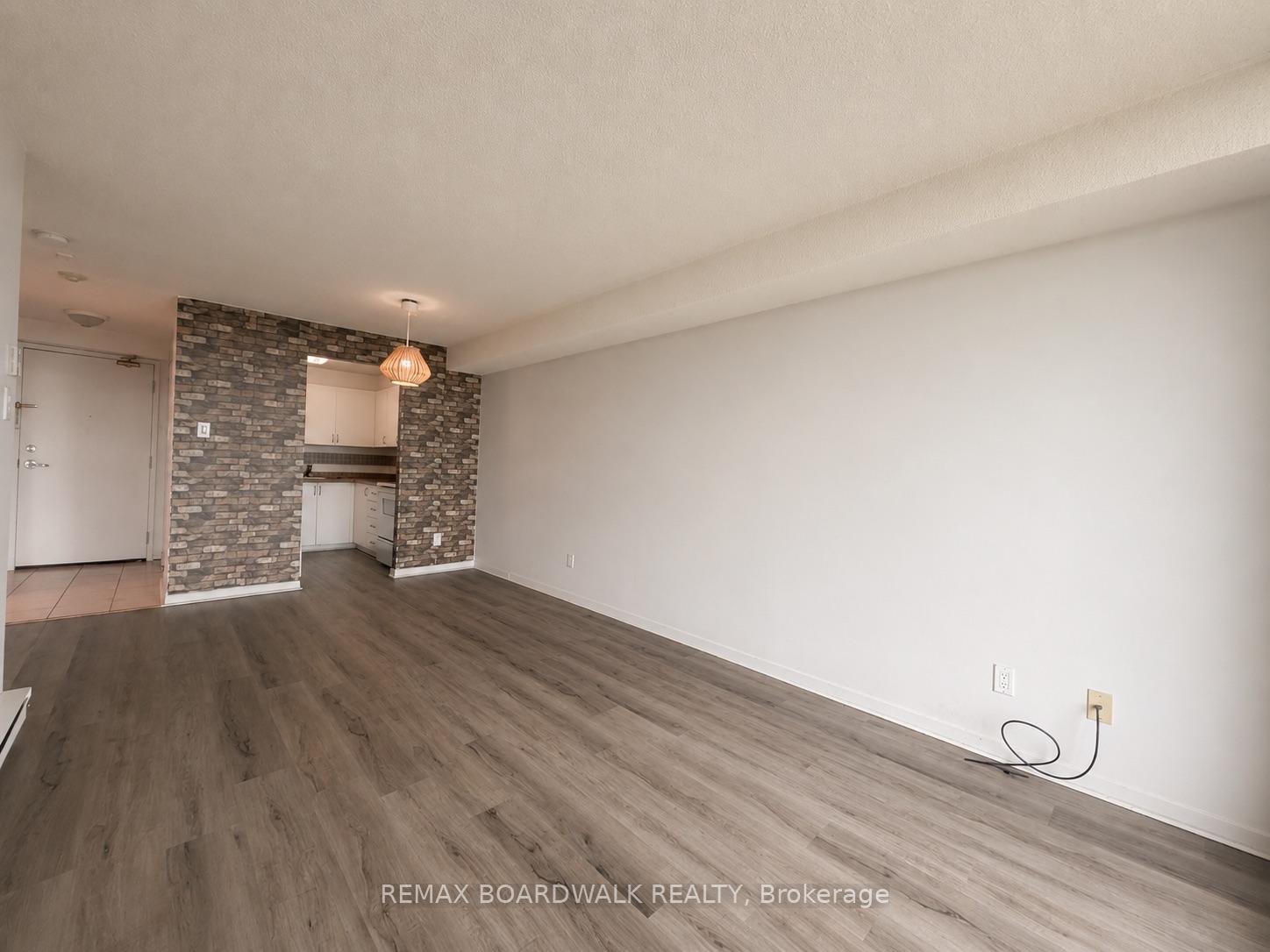 Photo 18 of Unit 1103, 1440 Heron Road, Ottawa, Heron Gate — HOMEH