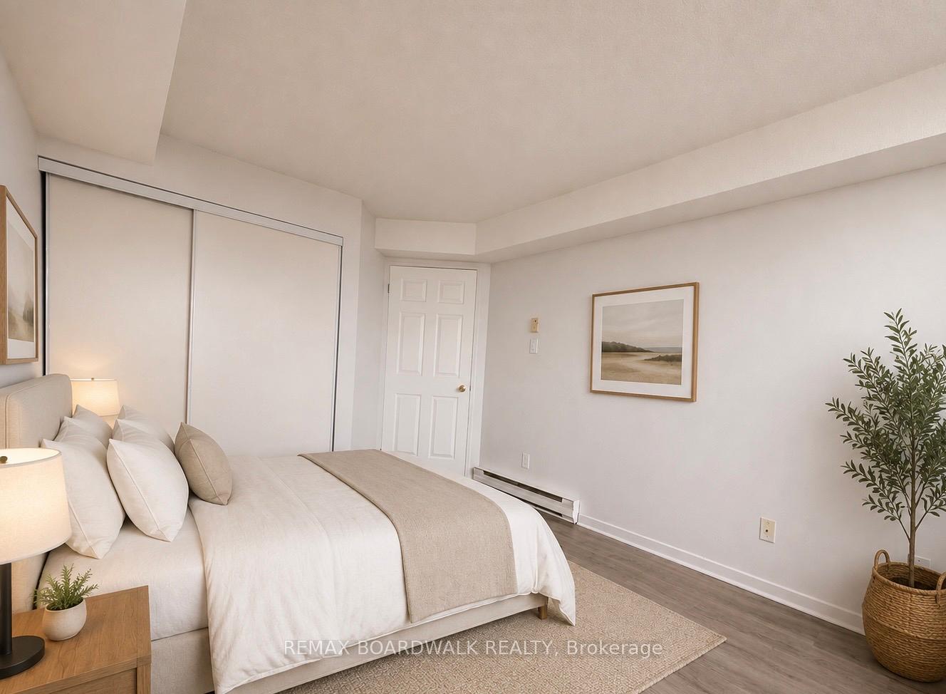 Photo 23 of Unit 1103, 1440 Heron Road, Ottawa, Heron Gate — HOMEH