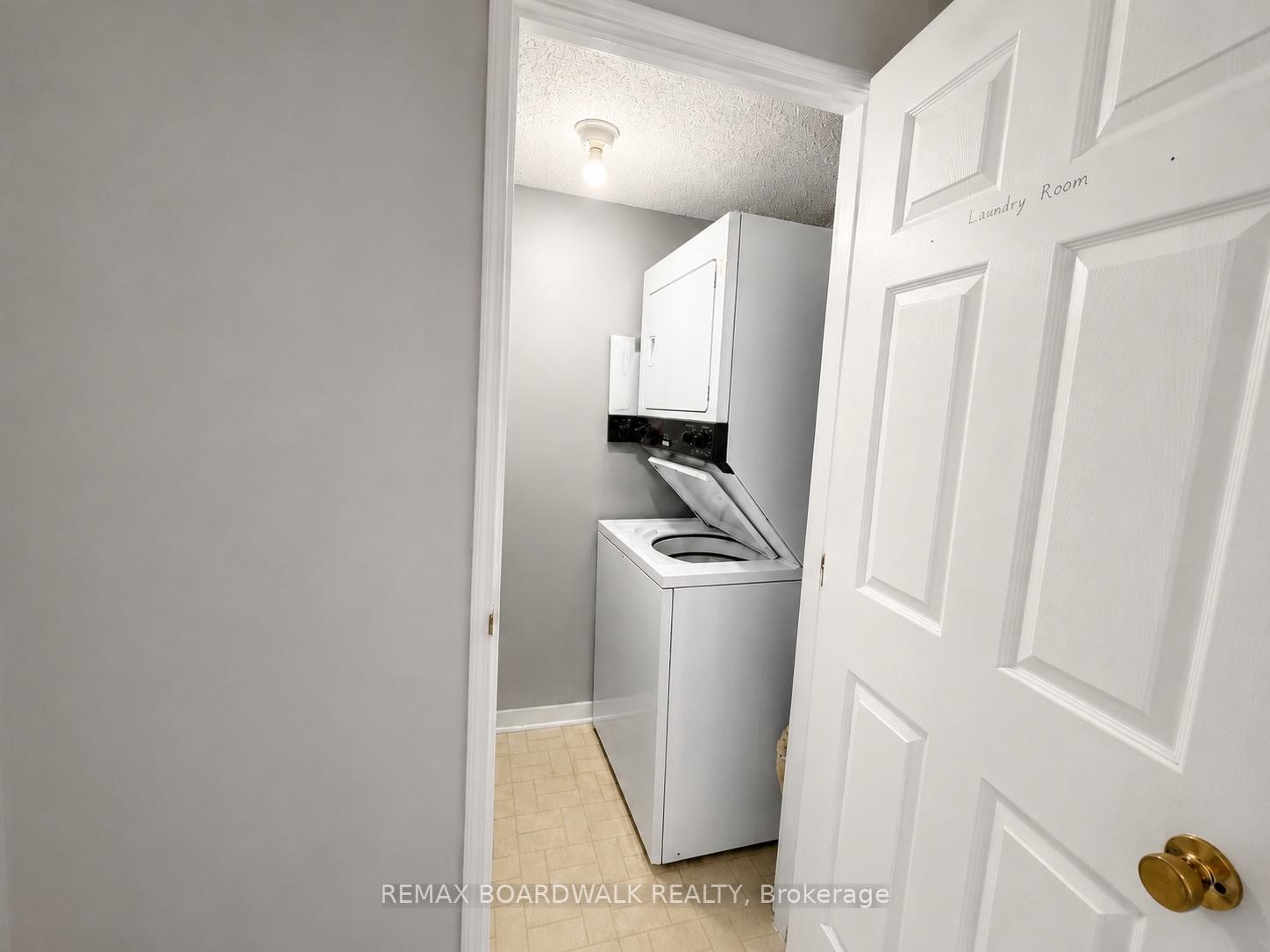 Photo 24 of Unit 1103, 1440 Heron Road, Ottawa, Heron Gate — HOMEH