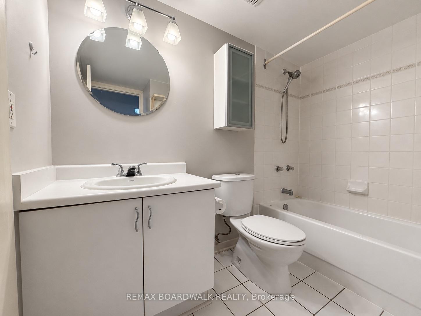 Photo 25 of Unit 1103, 1440 Heron Road, Ottawa, Heron Gate — HOMEH