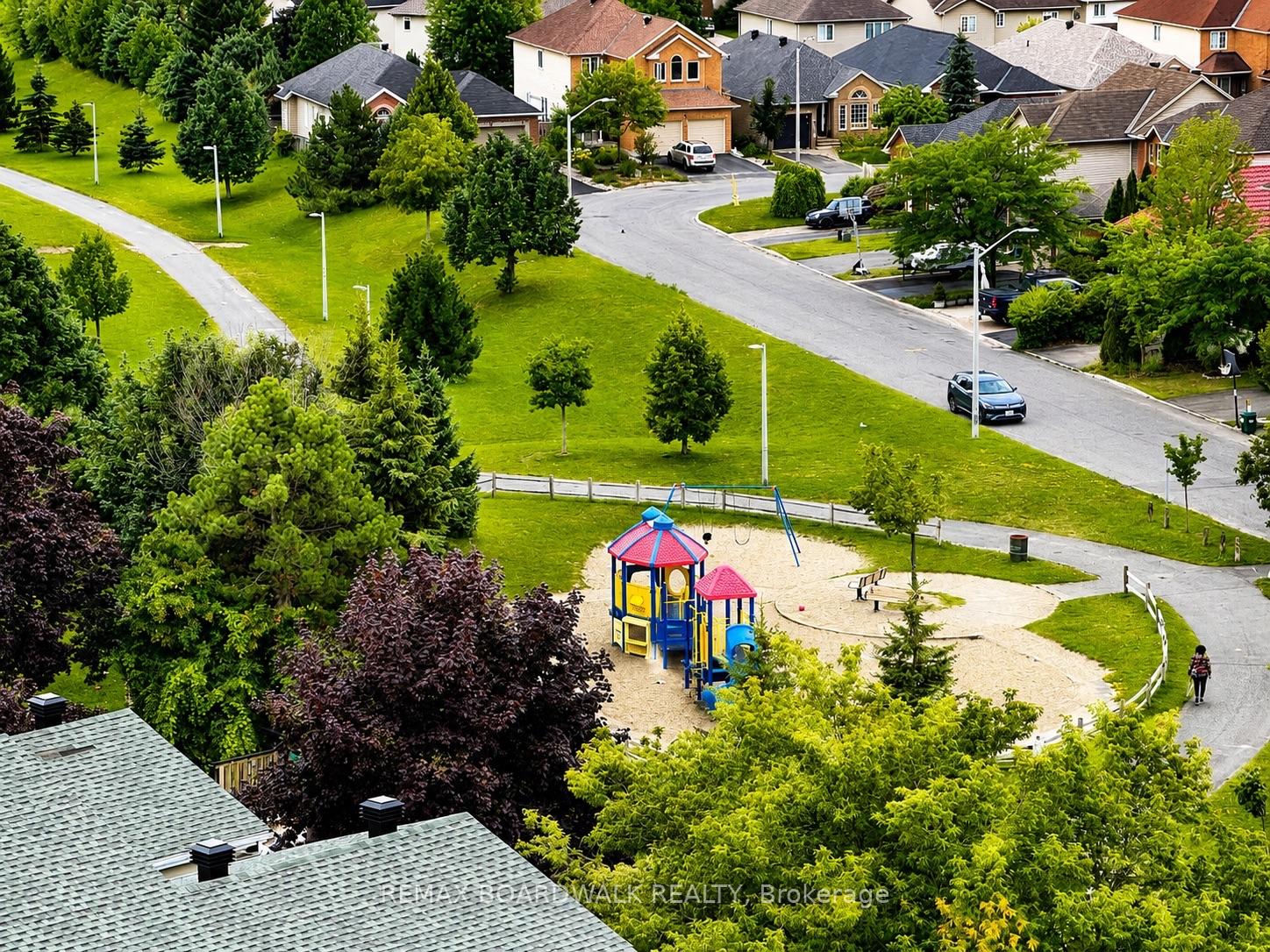 Photo 36 of Unit 1103, 1440 Heron Road, Ottawa, Heron Gate — HOMEH