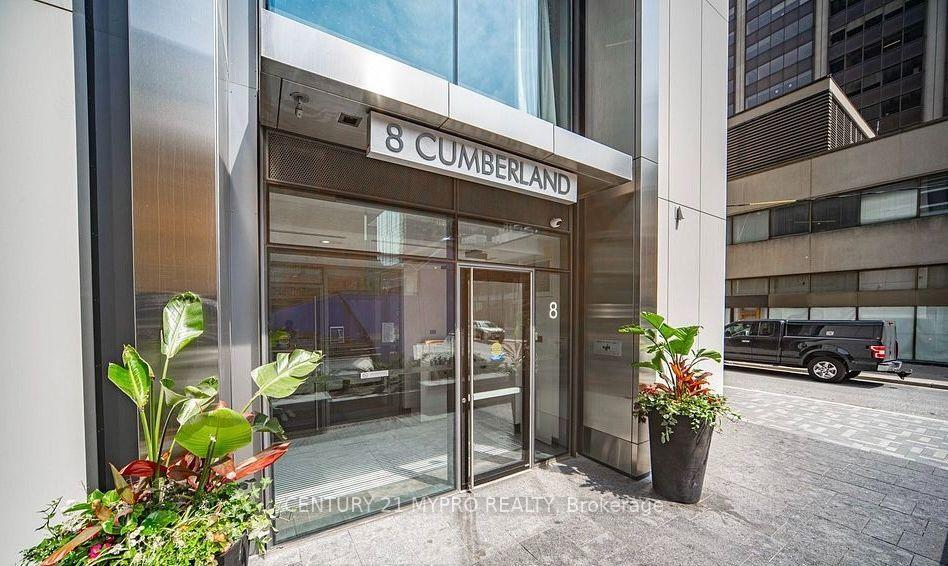 Photo 2 of Unit 4502, 8 Cumberland Street, Toronto, The Annex — HOMEH