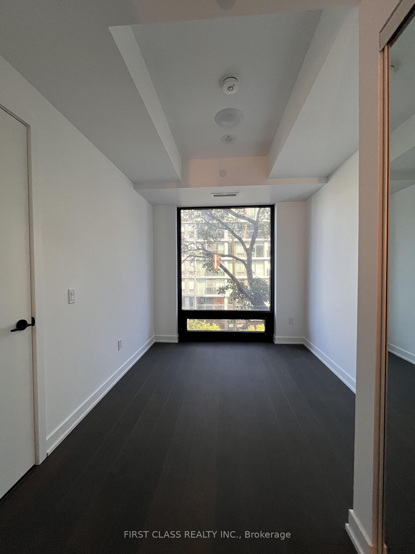 Photo 4 of Unit 522, 91 Montclair Avenue, Toronto, Forest Hill South — HOMEH