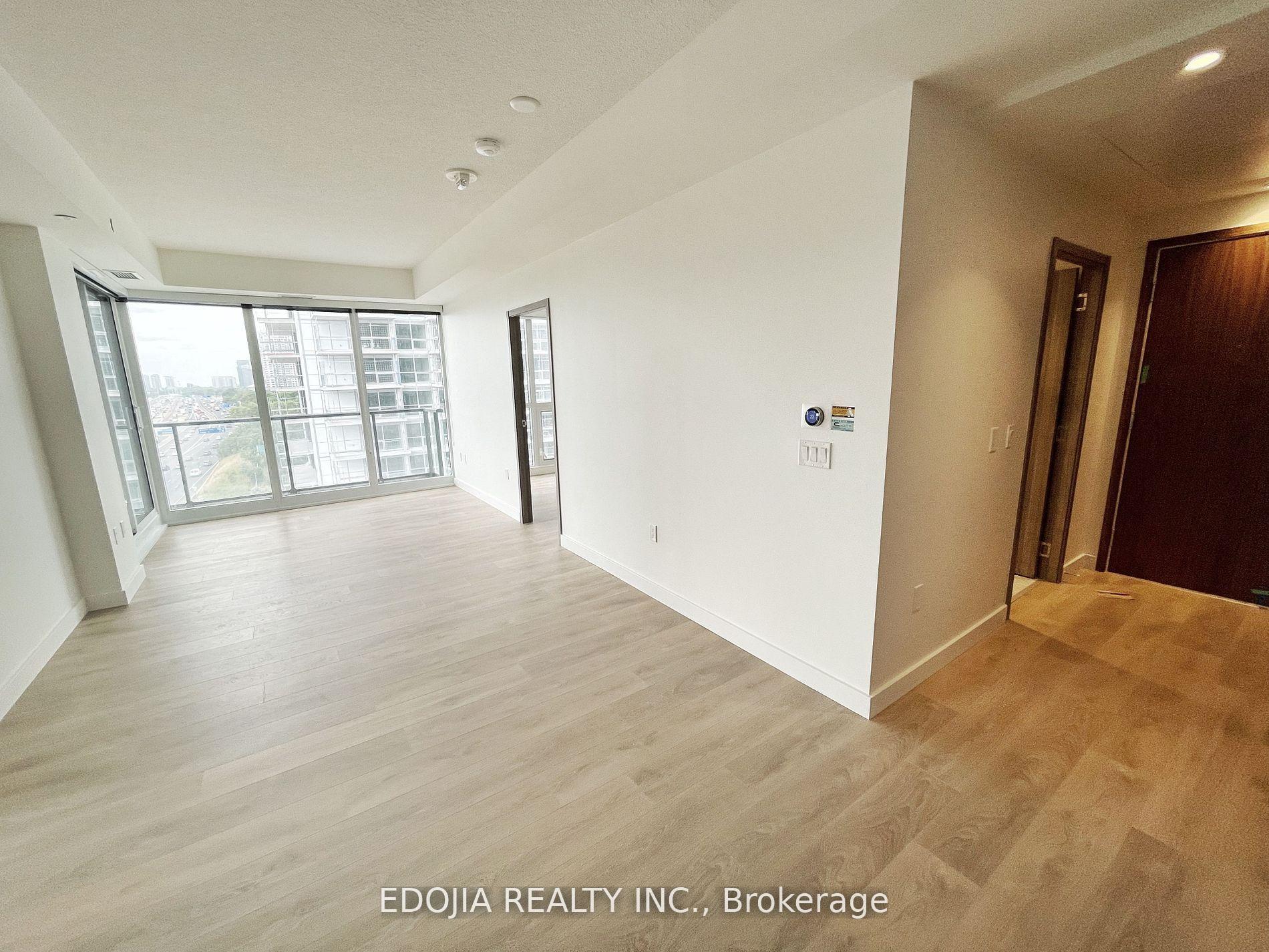 Photo 3 of Unit 1506, 85 Mcmahon Drive, North York, Bayview Village — HOMEH