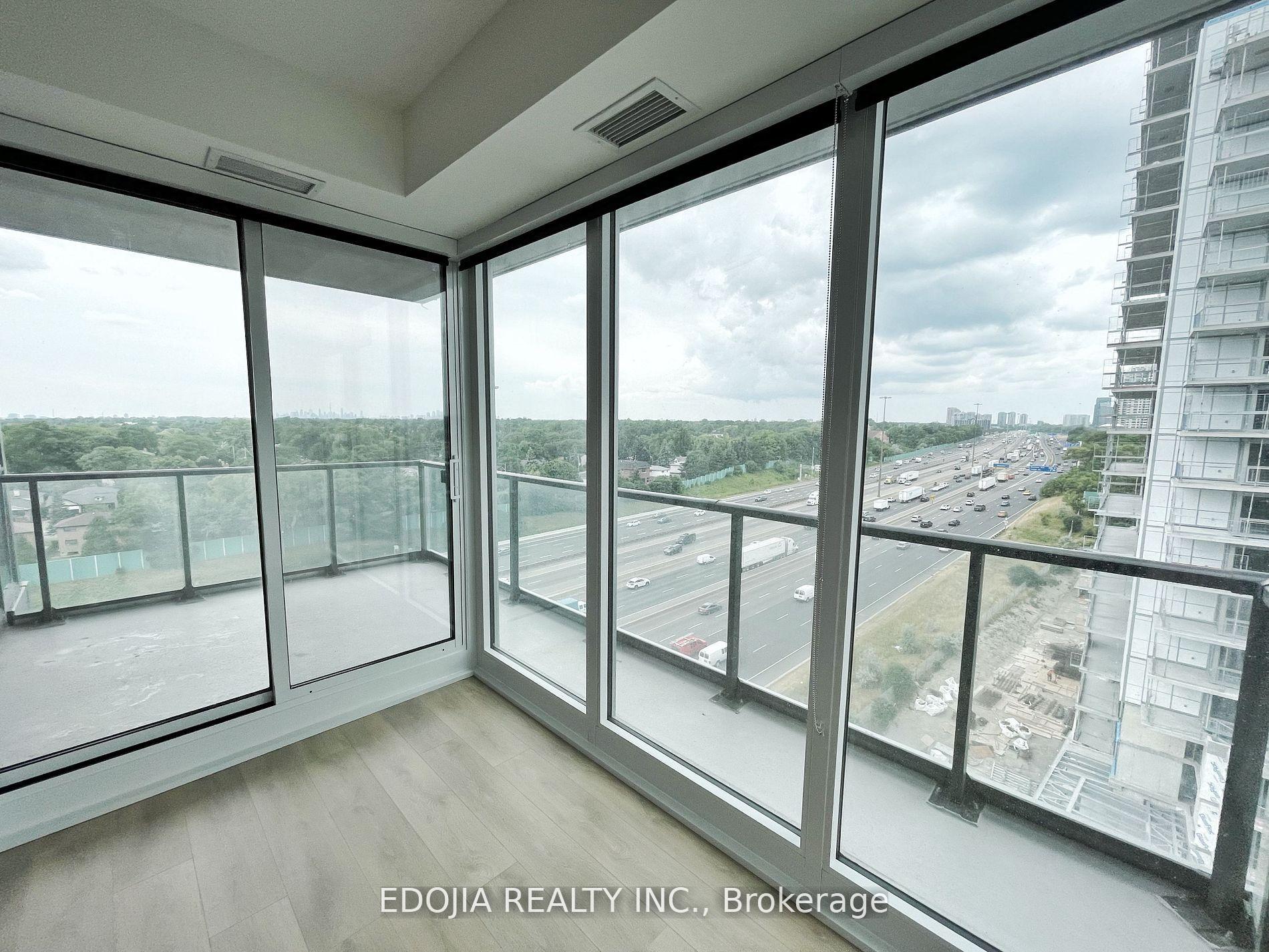 Photo 8 of Unit 1506, 85 Mcmahon Drive, North York, Bayview Village — HOMEH