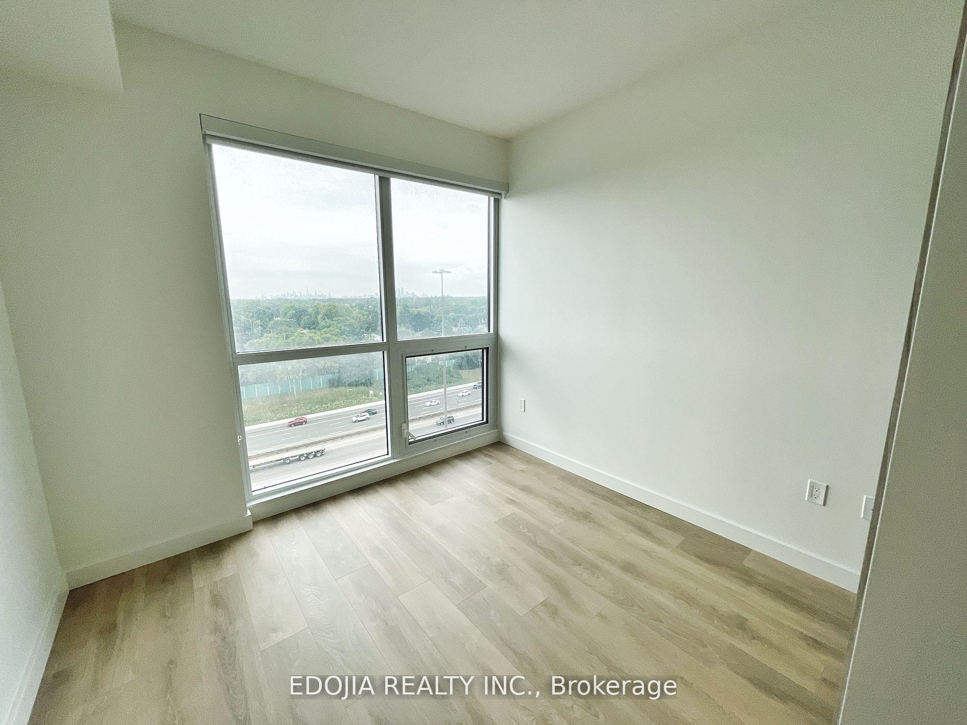 Photo 16 of Unit 1506, 85 Mcmahon Drive, North York, Bayview Village — HOMEH