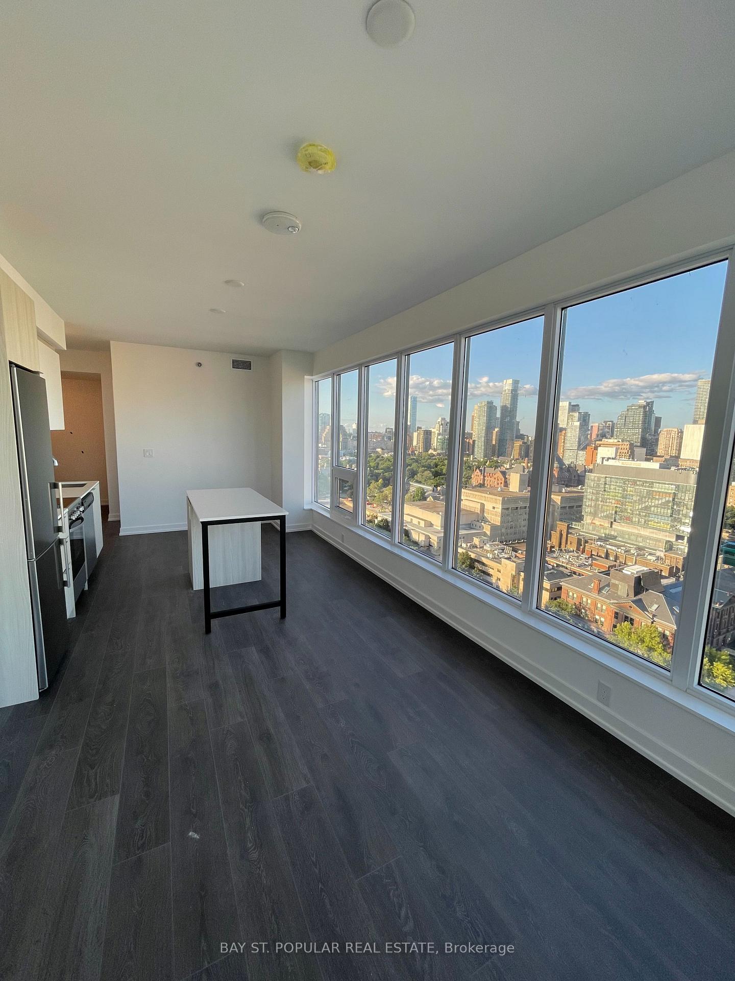 Photo 2 of Unit 2508, 203 College Street, Toronto, Kensington-Chinatown — HOMEH