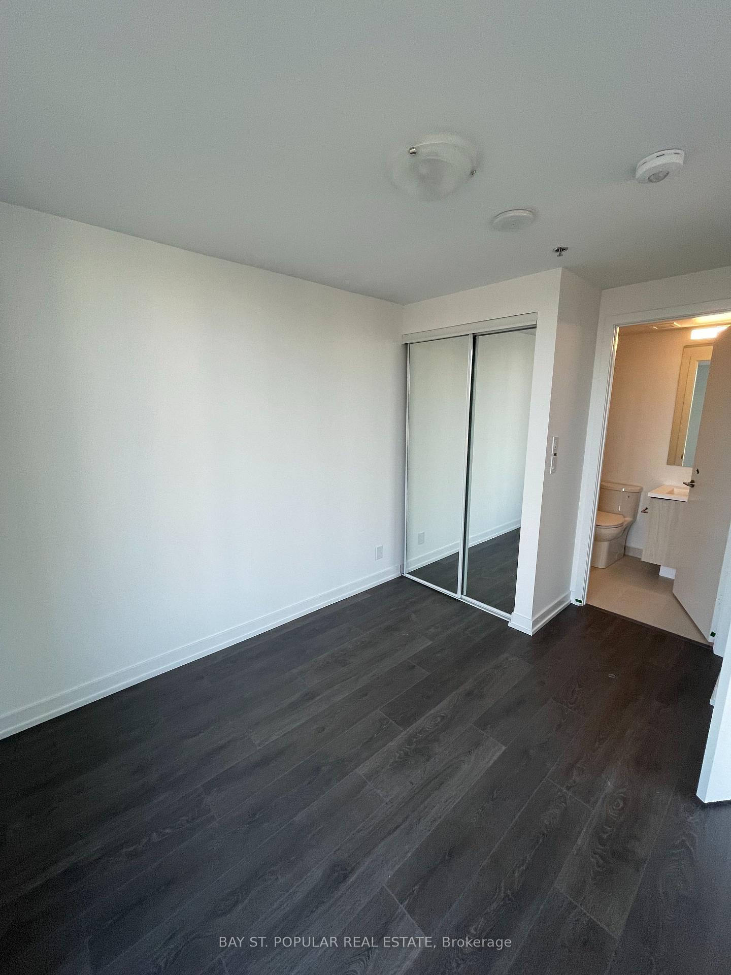 Photo 10 of Unit 2508, 203 College Street, Toronto, Kensington-Chinatown — HOMEH