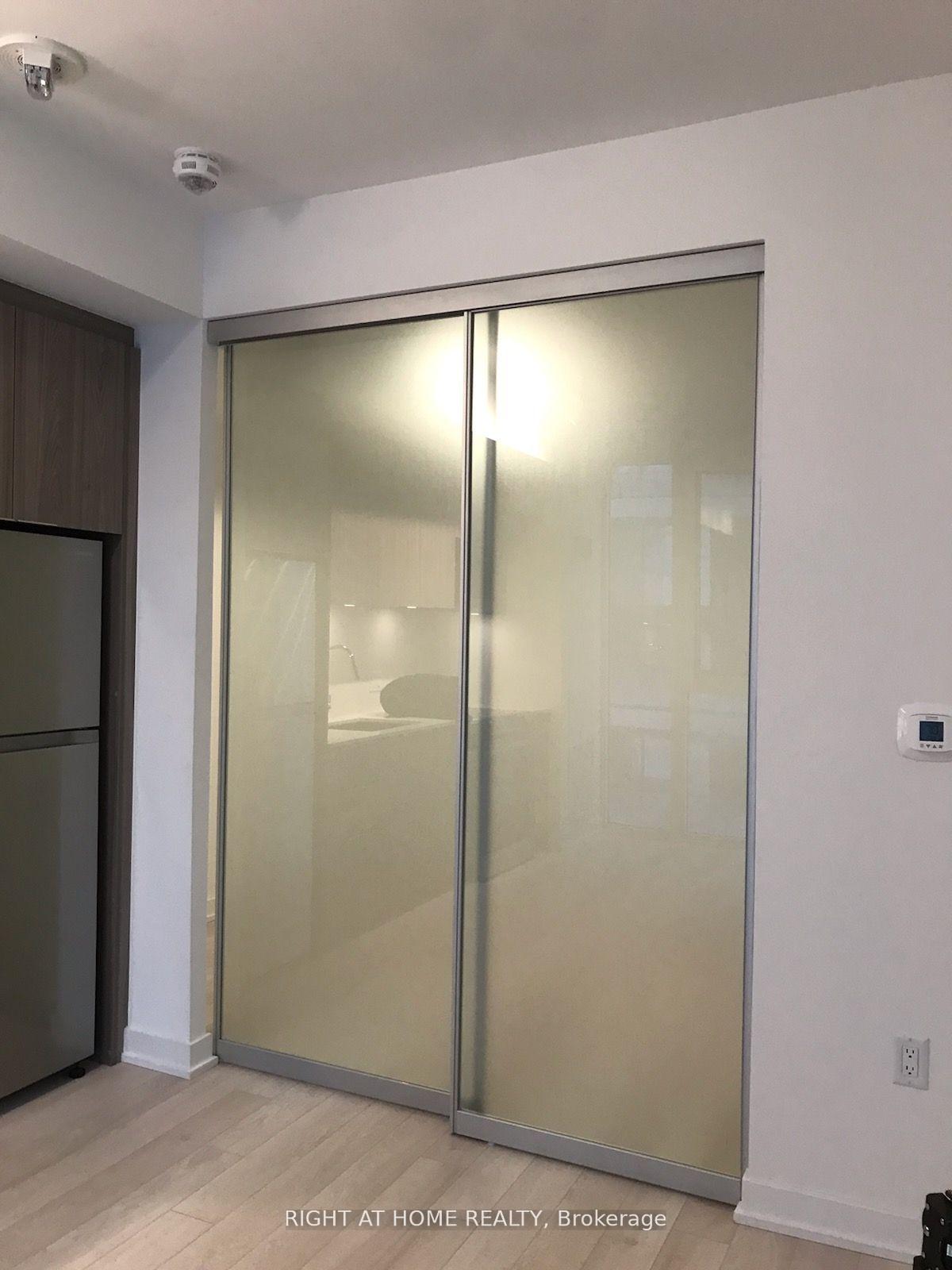 Photo 4 of Unit 1507, 357 King Street W, Toronto, Waterfront Communities — HOMEH