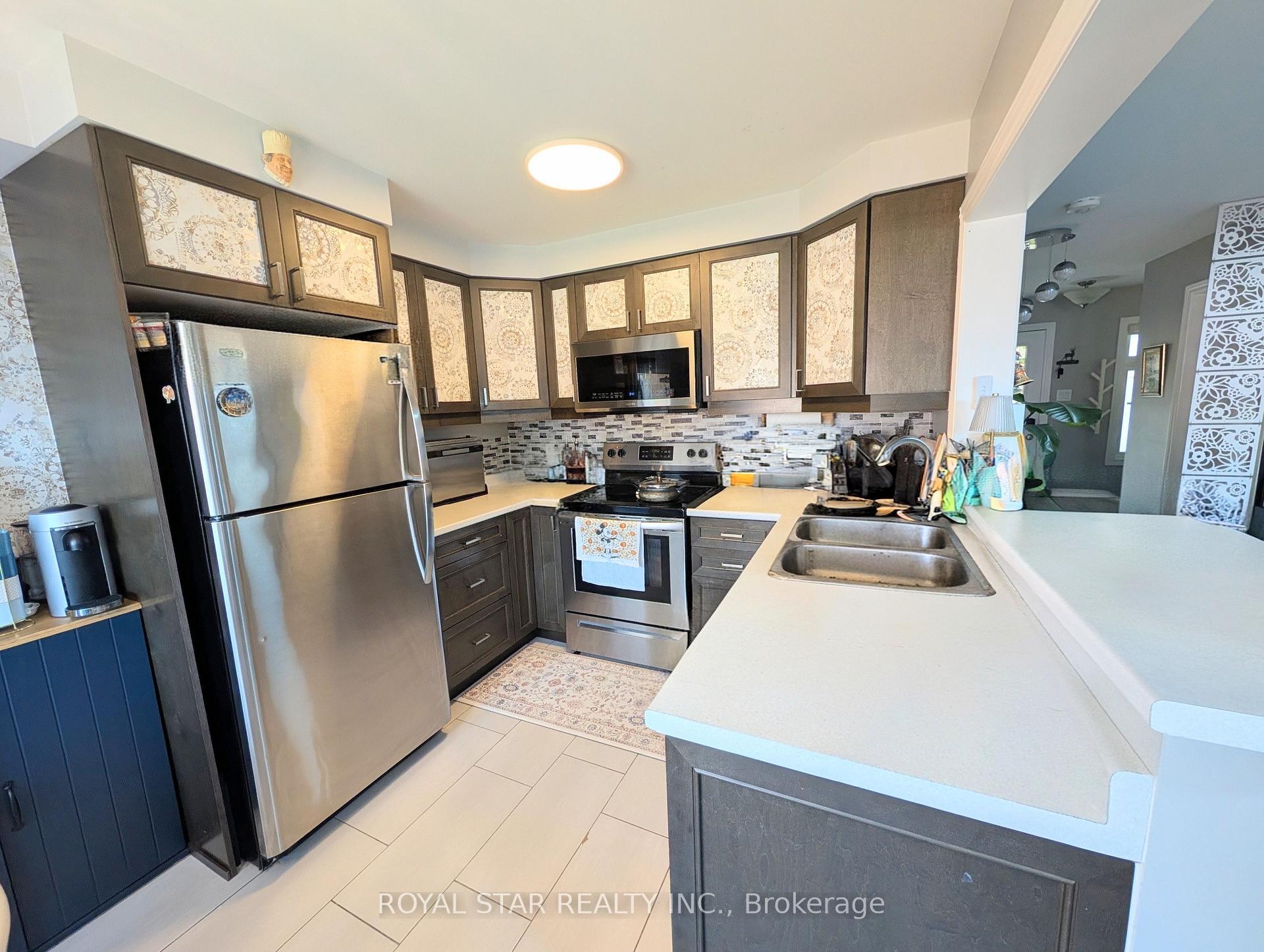 Photo 7 of 544 Roundleaf Way, Ottawa, Kanata - Emerald Meadows/Trailwest — HOMEH