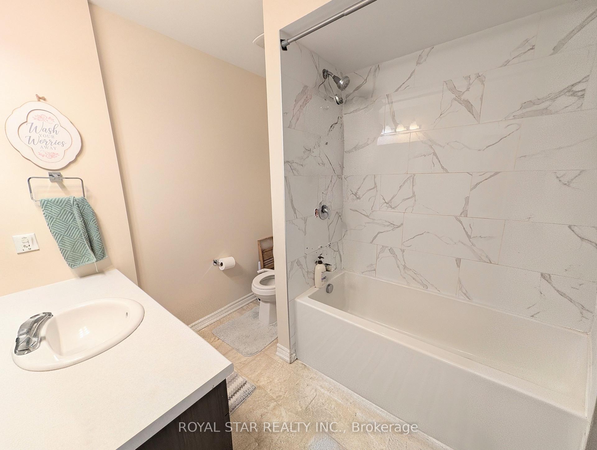 Photo 14 of 544 Roundleaf Way, Ottawa, Kanata - Emerald Meadows/Trailwest — HOMEH
