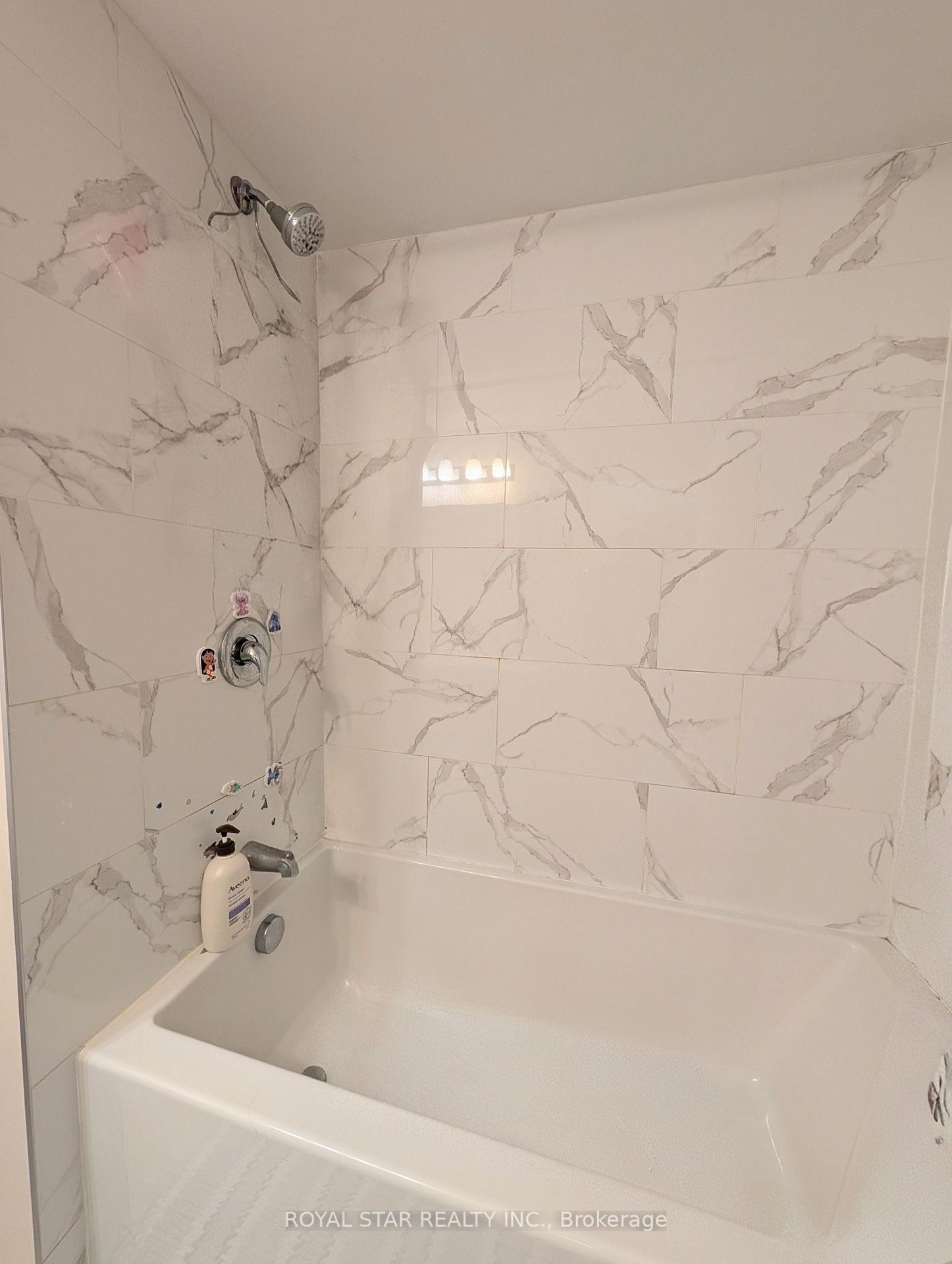 Photo 15 of 544 Roundleaf Way, Ottawa, Kanata - Emerald Meadows/Trailwest — HOMEH
