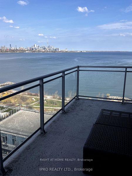 Photo 15 of 58 Marine Parade Drive, Etobicoke, Mimico — HOMEH