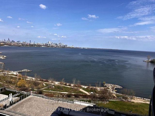 Photo 24 of 58 Marine Parade Drive, Etobicoke, Mimico — HOMEH