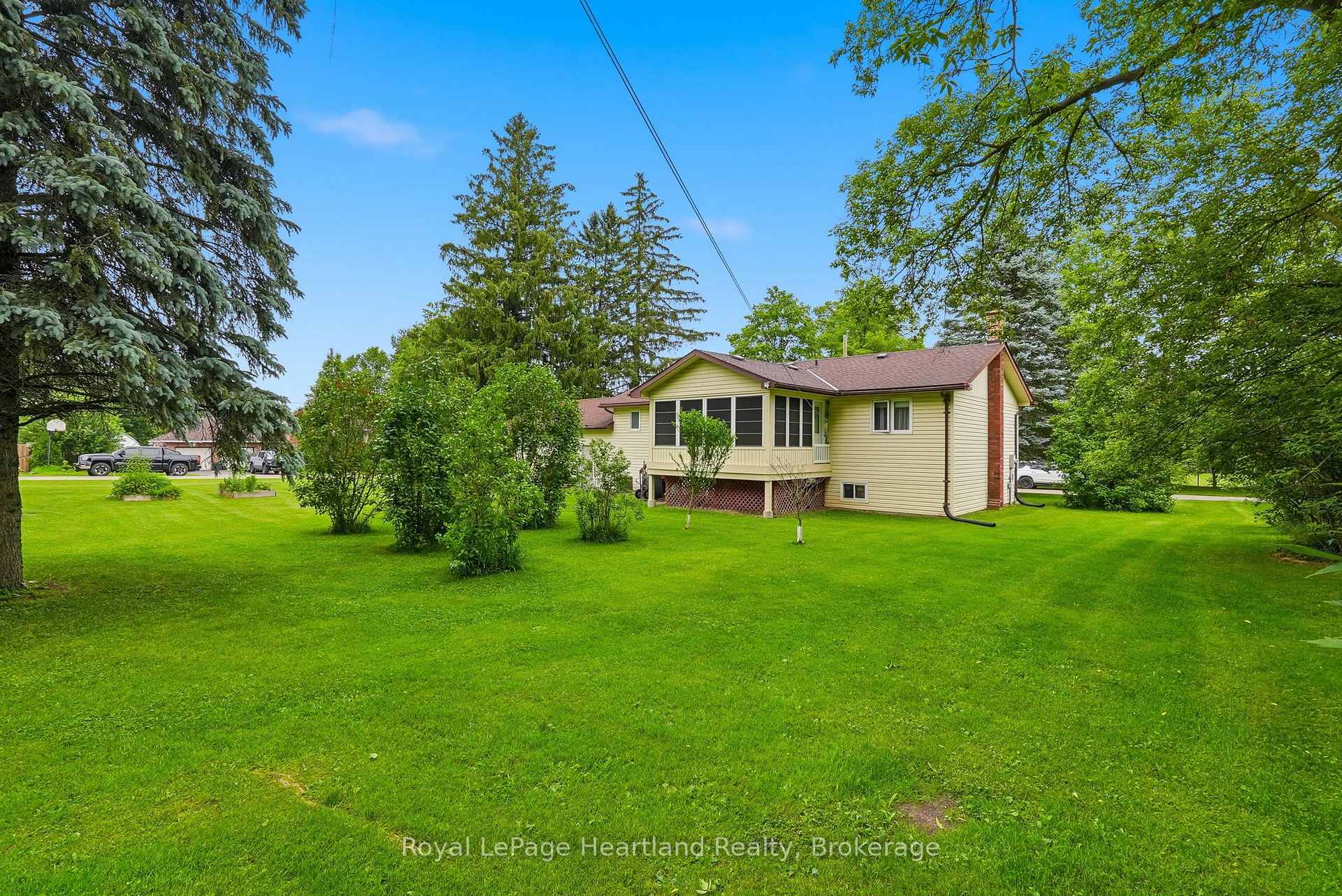 Photo 29 of 947 Caroline Street, West Grey — HOMEH