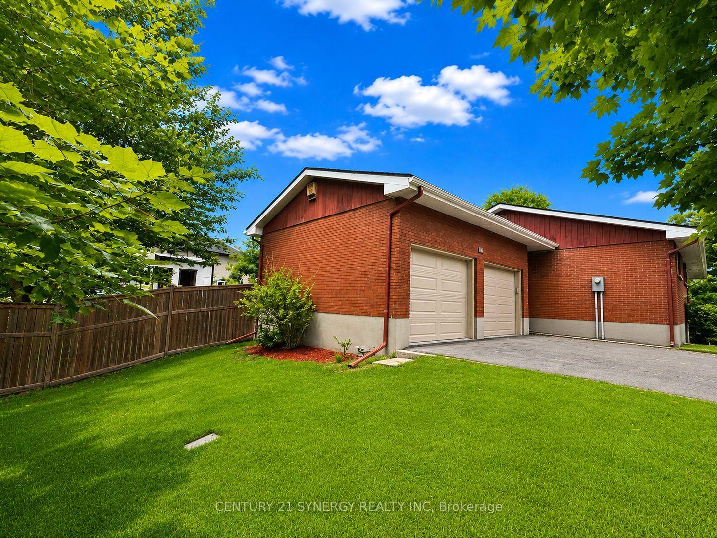 Photo 4 of 26 Turtleback Way, Ottawa, Stittsville (South) — HOMEH