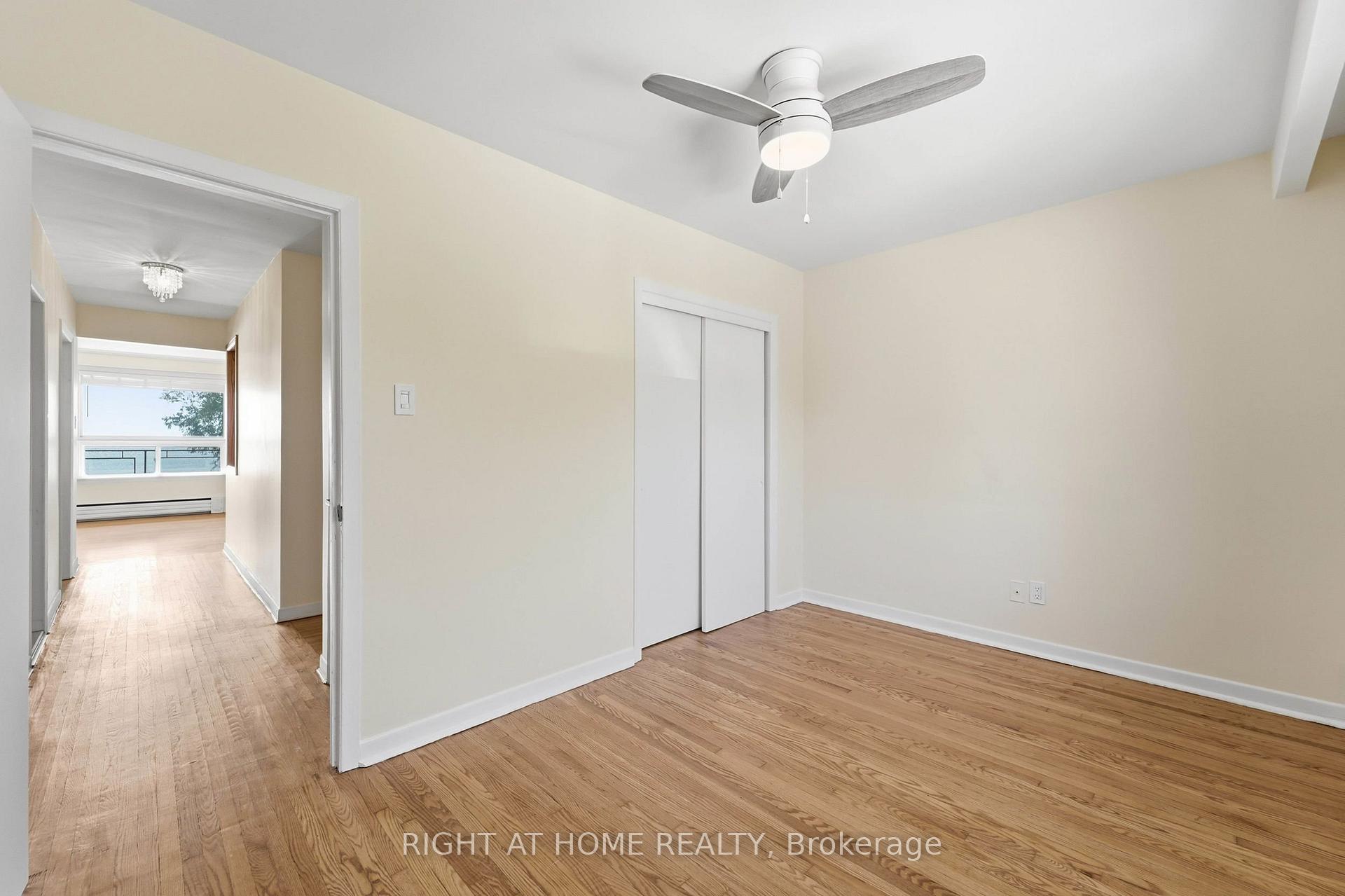 Photo 16 of 3 Carlis Place, Mississauga, Port Credit — HOMEH