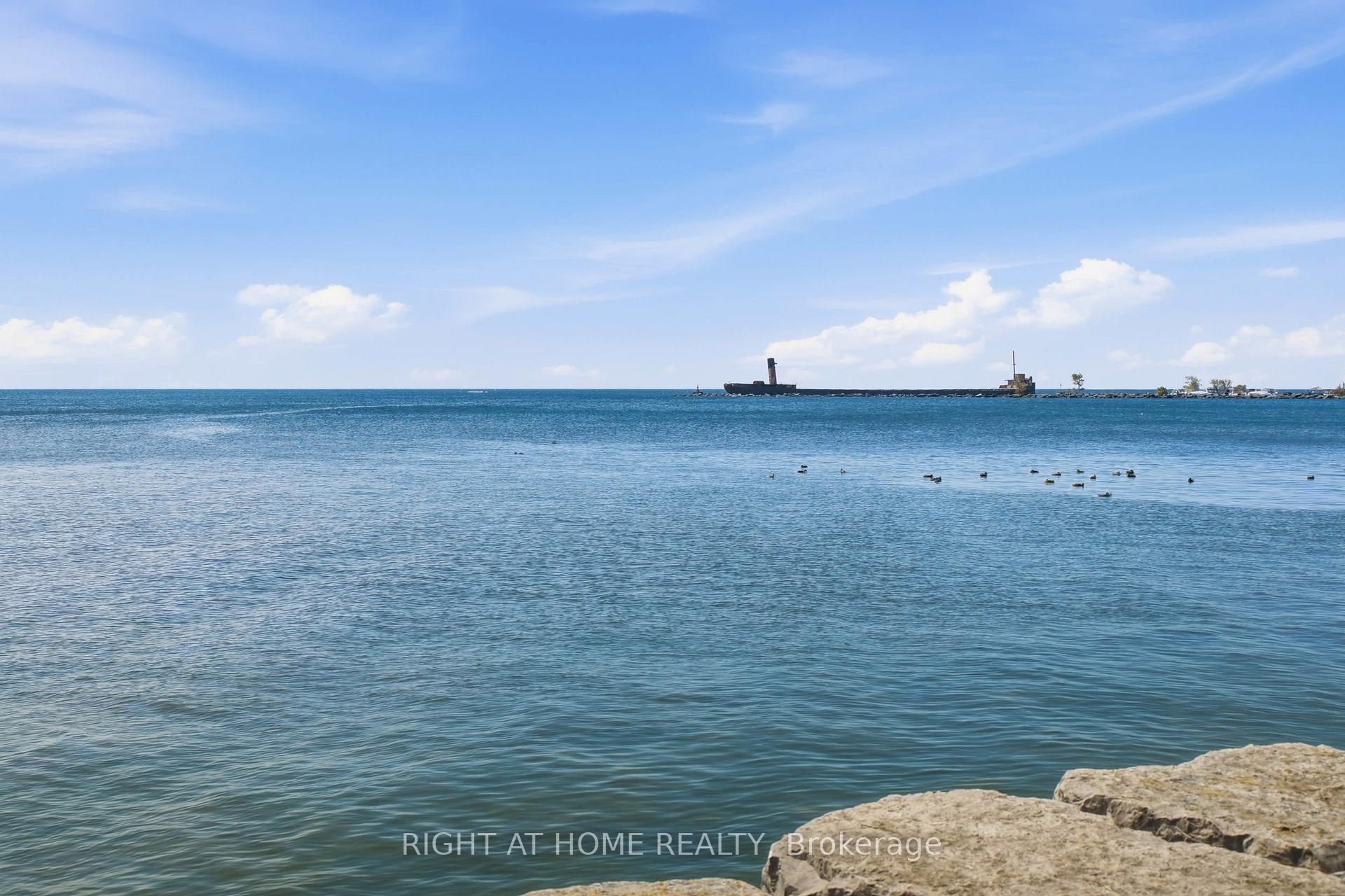 Photo 22 of 3 Carlis Place, Mississauga, Port Credit — HOMEH