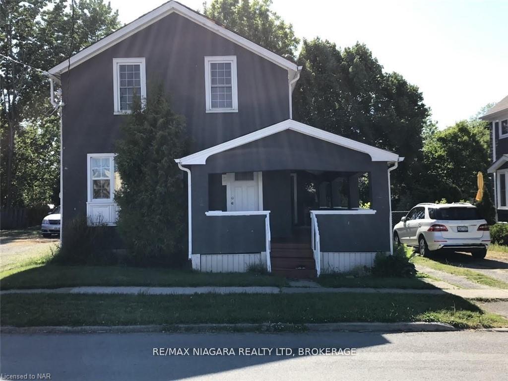 Photo 2 of Unit main floor, 3 Greenlaw Place, St. Catharines, Downtown — HOMEH