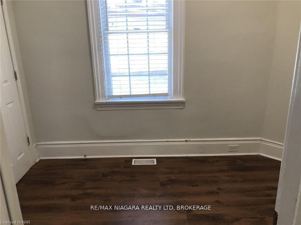 Photo 15 of Unit main floor, 3 Greenlaw Place, St. Catharines, Downtown — HOMEH