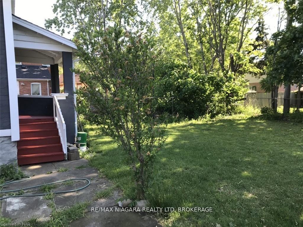 Photo 17 of Unit main floor, 3 Greenlaw Place, St. Catharines, Downtown — HOMEH