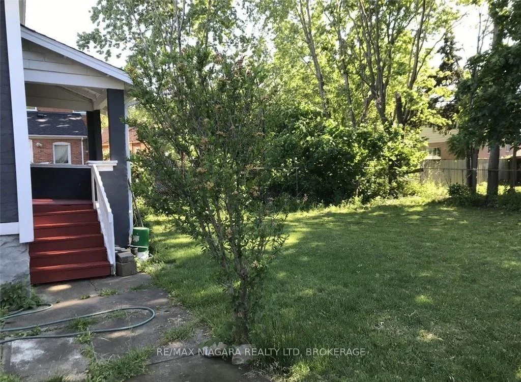 Photo 18 of Unit main floor, 3 Greenlaw Place, St. Catharines, Downtown — HOMEH