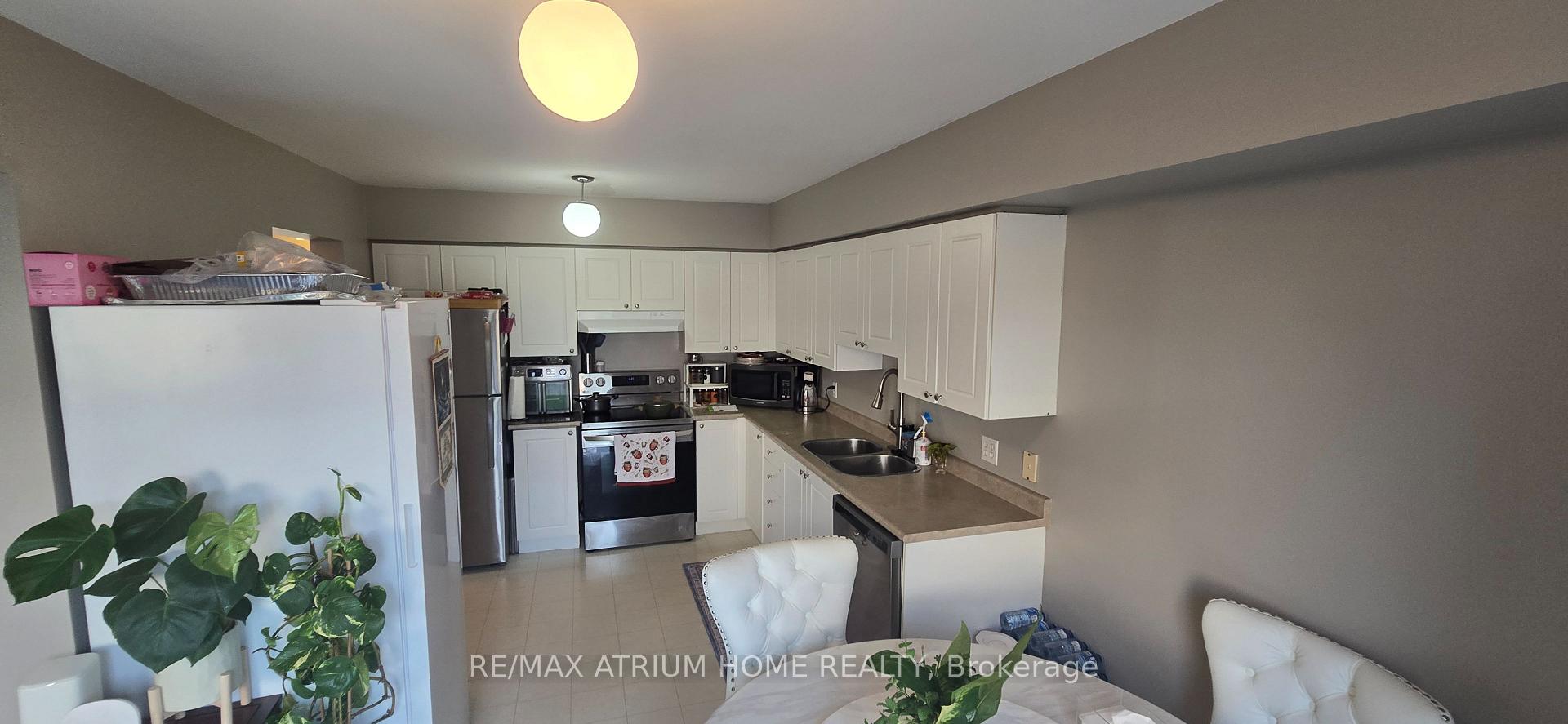 Photo 11 of 431 Drew Street, Oshawa, Central — HOMEH