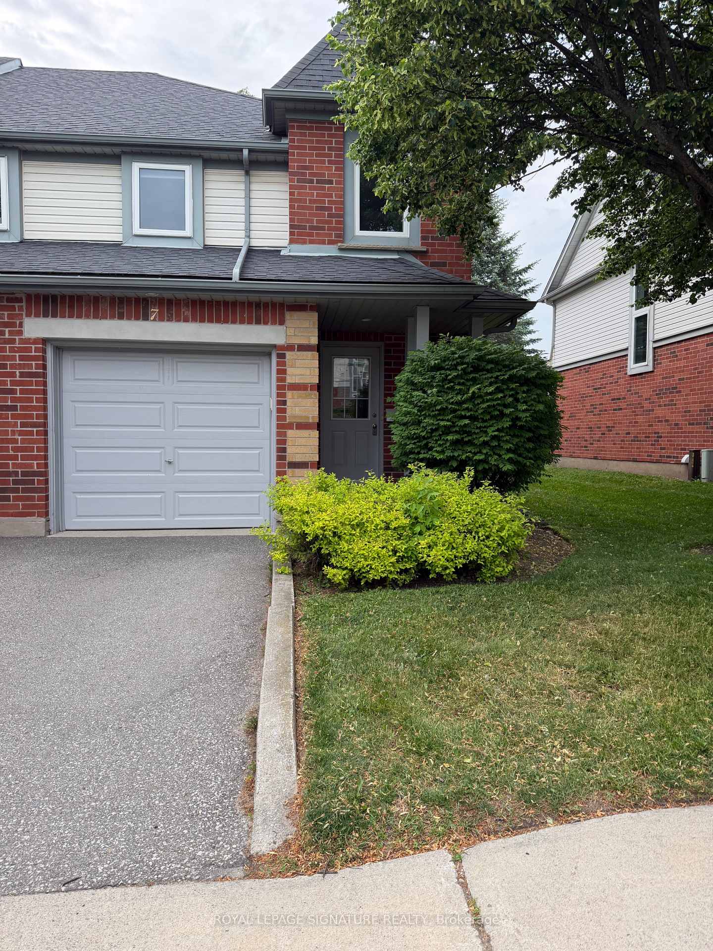 Photo 3 of Unit 7, 920 Edinburgh Road S, Guelph, Kortright West — HOMEH