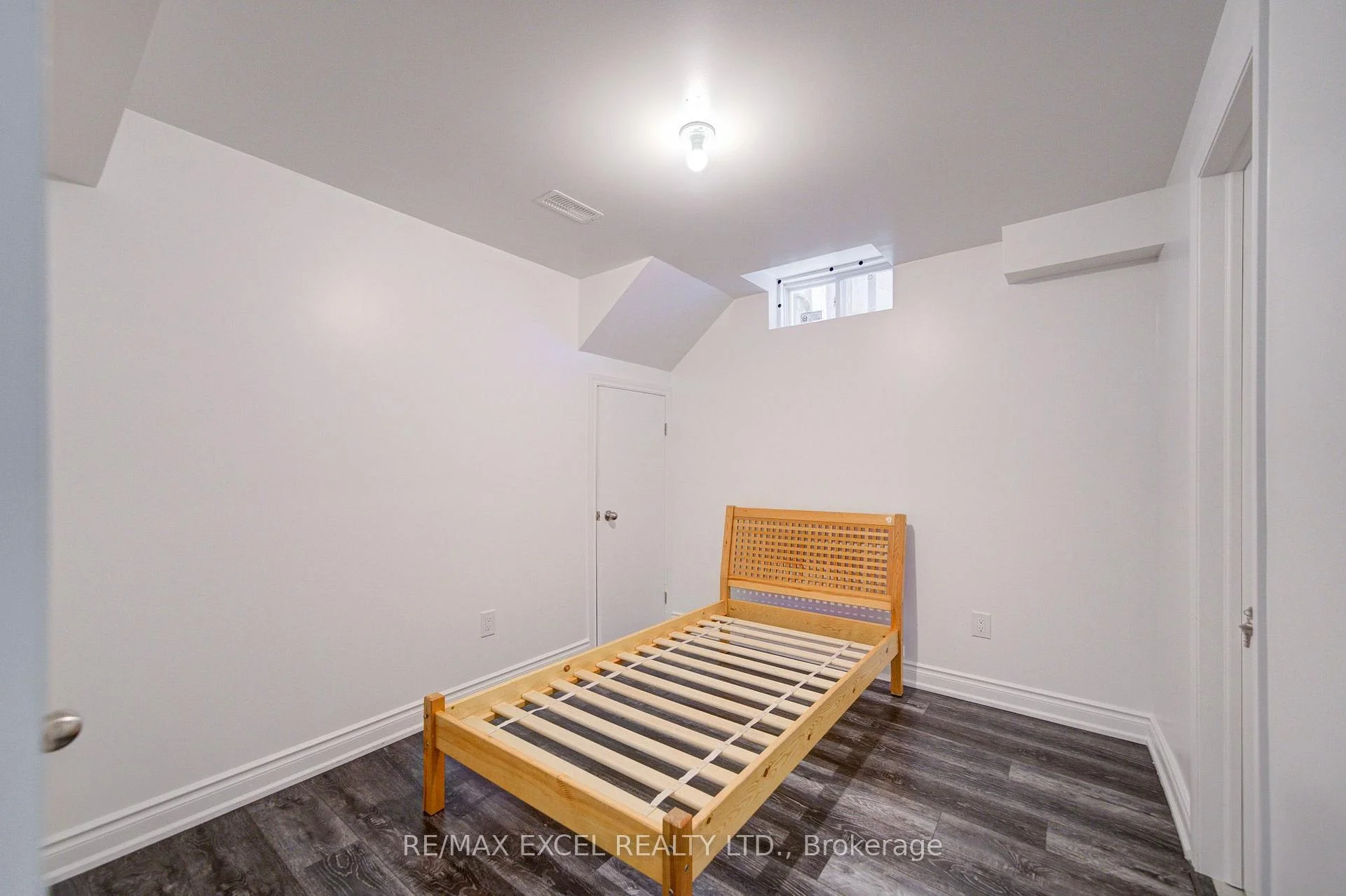 Photo 18 of Unit BSMT, 392 Elson Street, Markham, Cedarwood — HOMEH