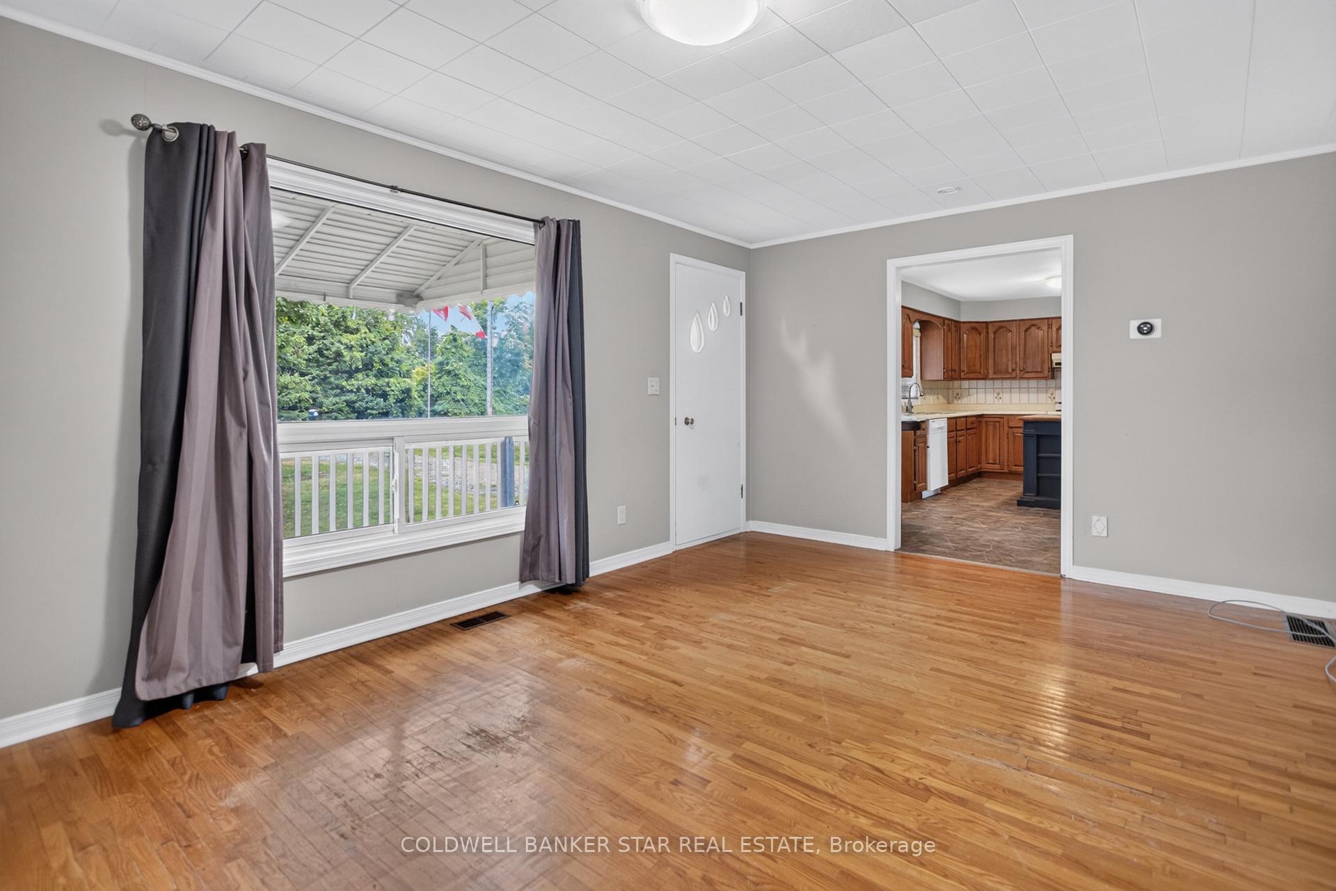 Photo 11 of 78 Main Street, West Elgin, West Lorne — HOMEH