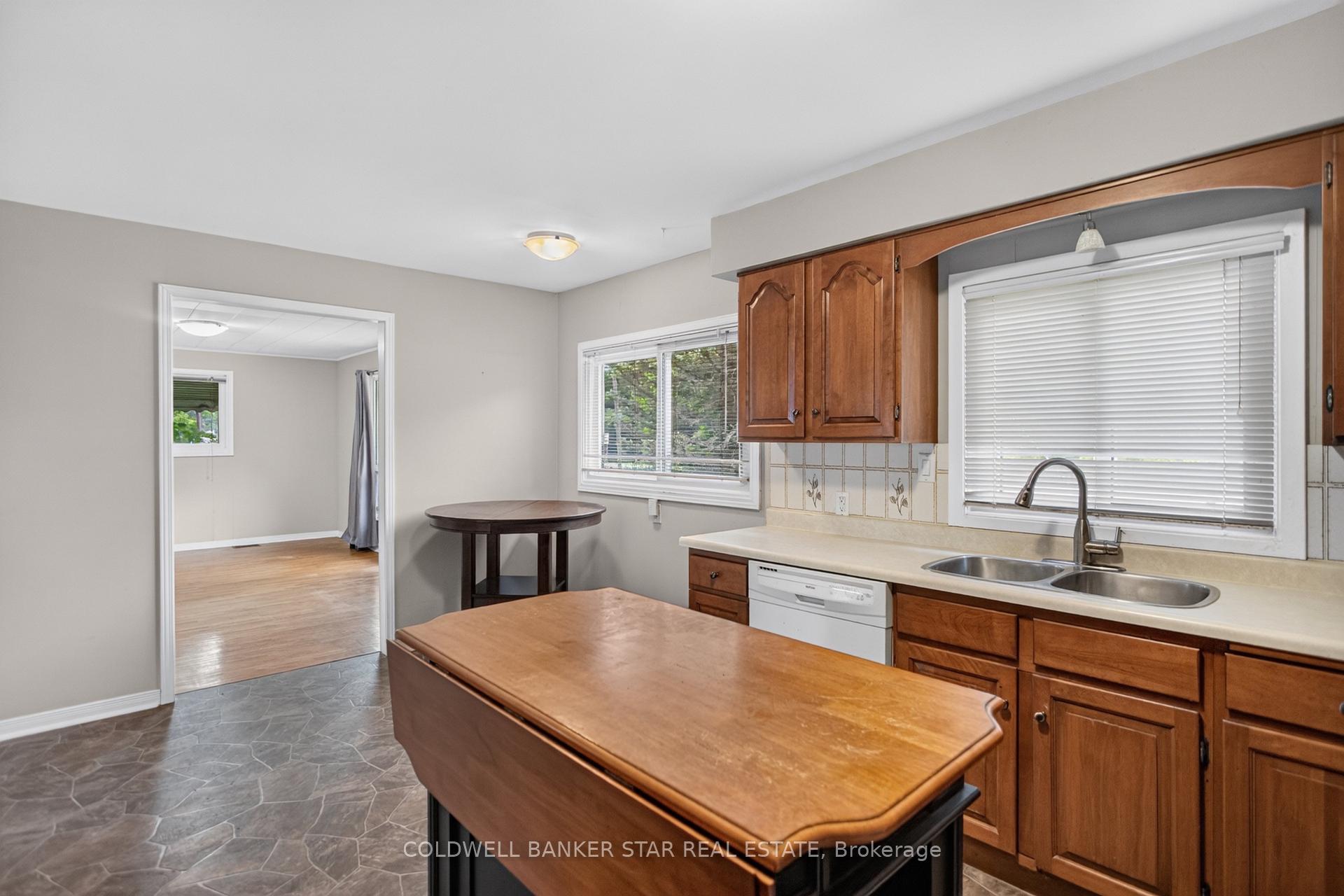 Photo 15 of 78 Main Street, West Elgin, West Lorne — HOMEH