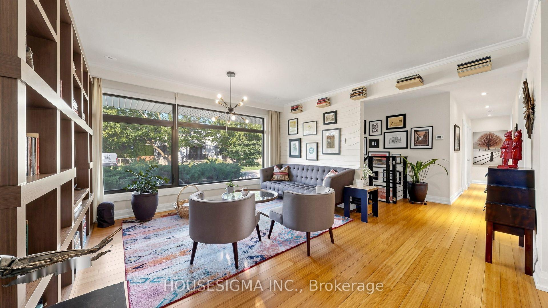 Photo 5 of 6 Koos Road, Etobicoke, Markland Wood — HOMEH