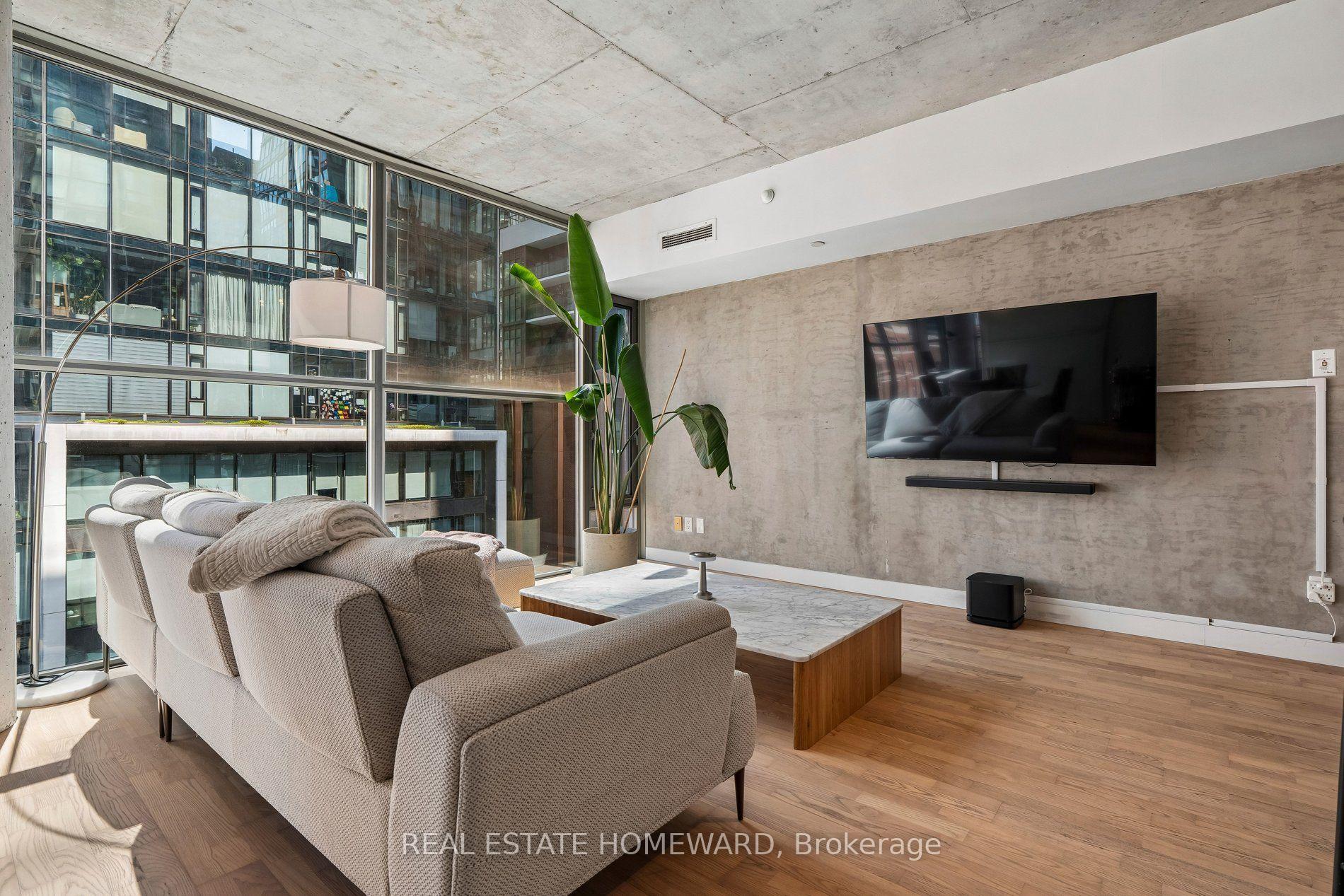 Photo 4 of Unit 807, 25 Oxley Street, Toronto, Waterfront Communities — HOMEH