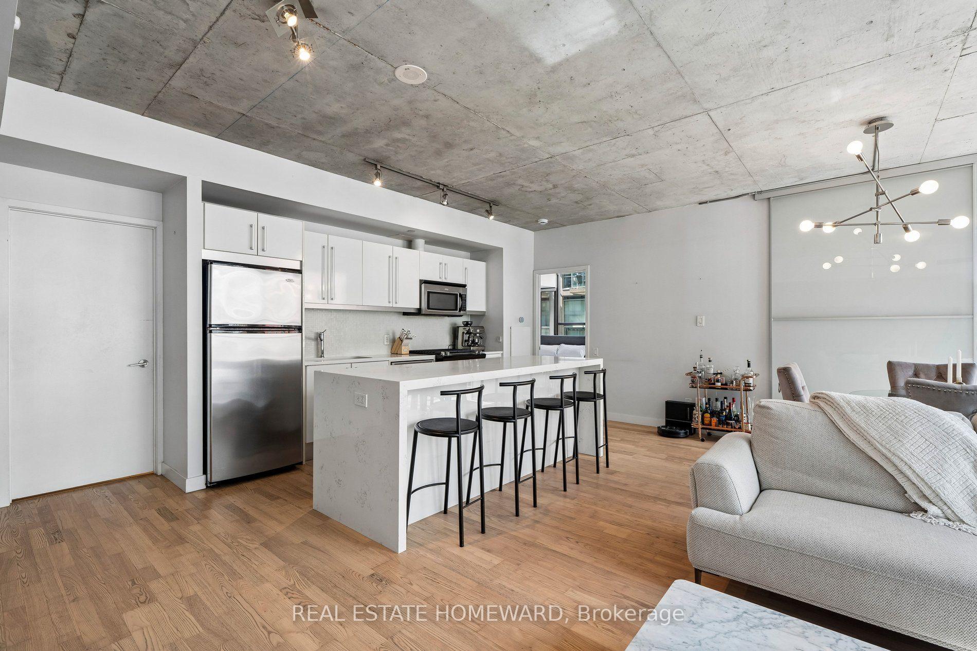 Photo 8 of Unit 807, 25 Oxley Street, Toronto, Waterfront Communities — HOMEH