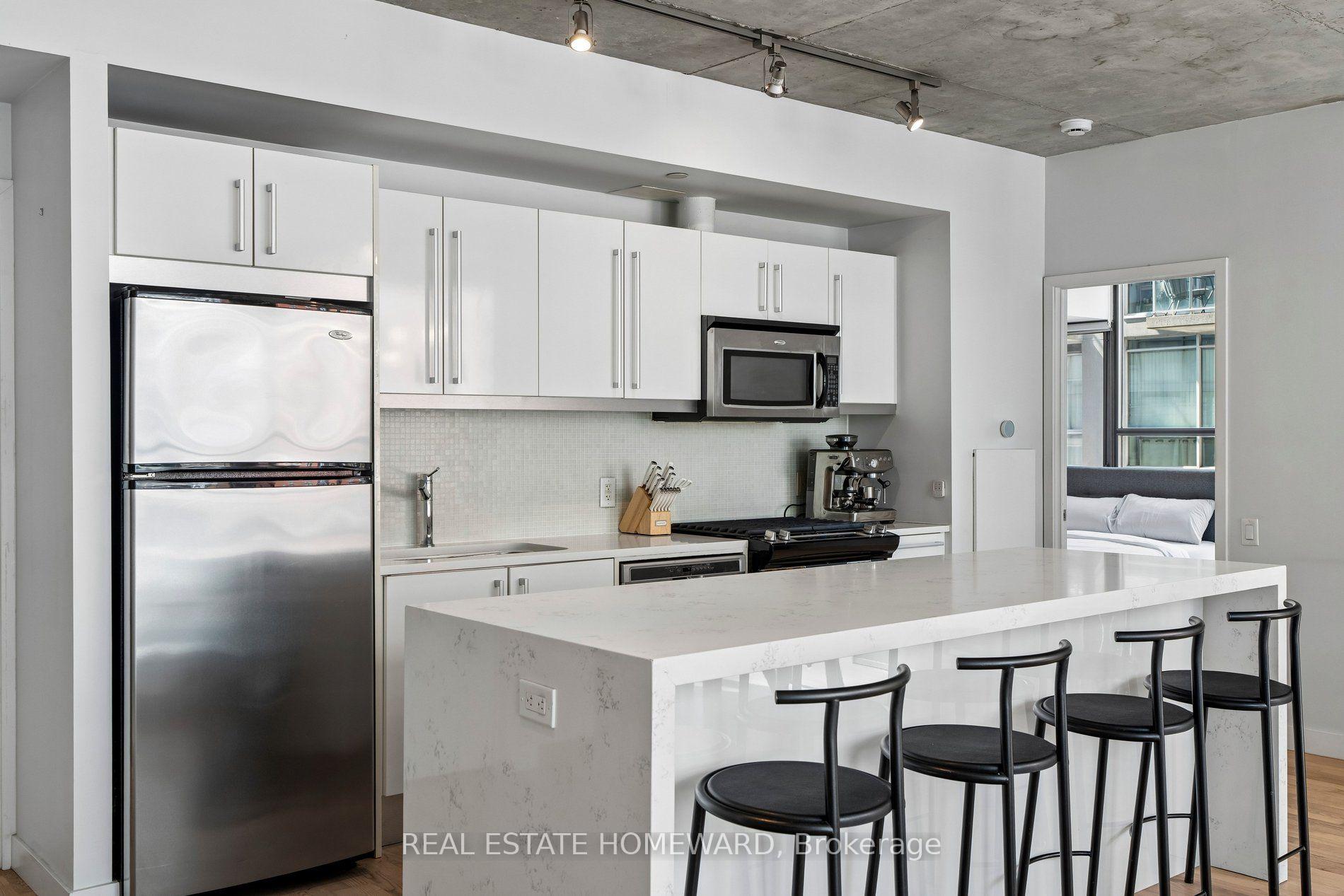 Photo 10 of Unit 807, 25 Oxley Street, Toronto, Waterfront Communities — HOMEH