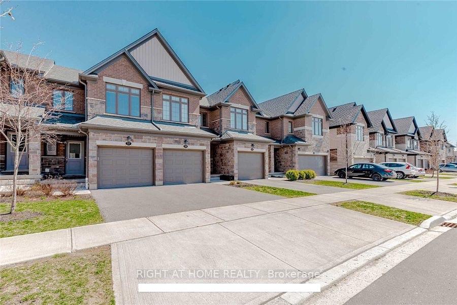 Photo 2 of 57 Fenside Street, Kitchener, Doon South — HOMEH